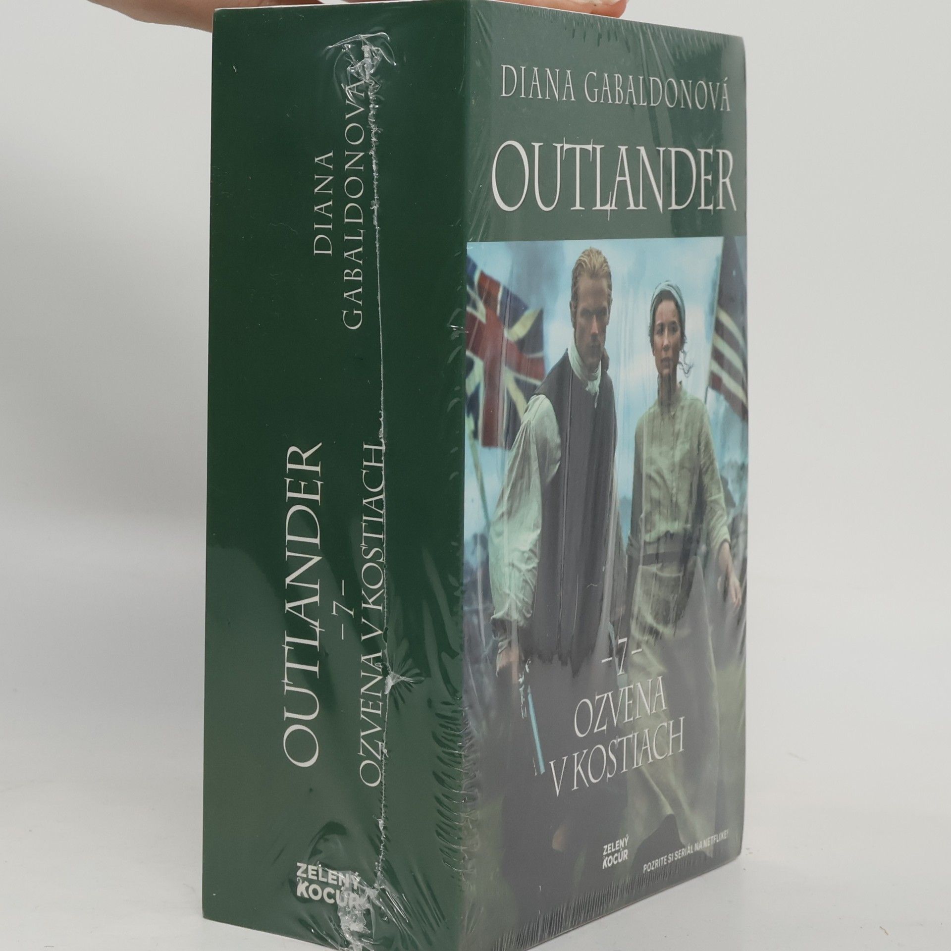 Diana Gabaldon Outlander. Ozvena v kostiach