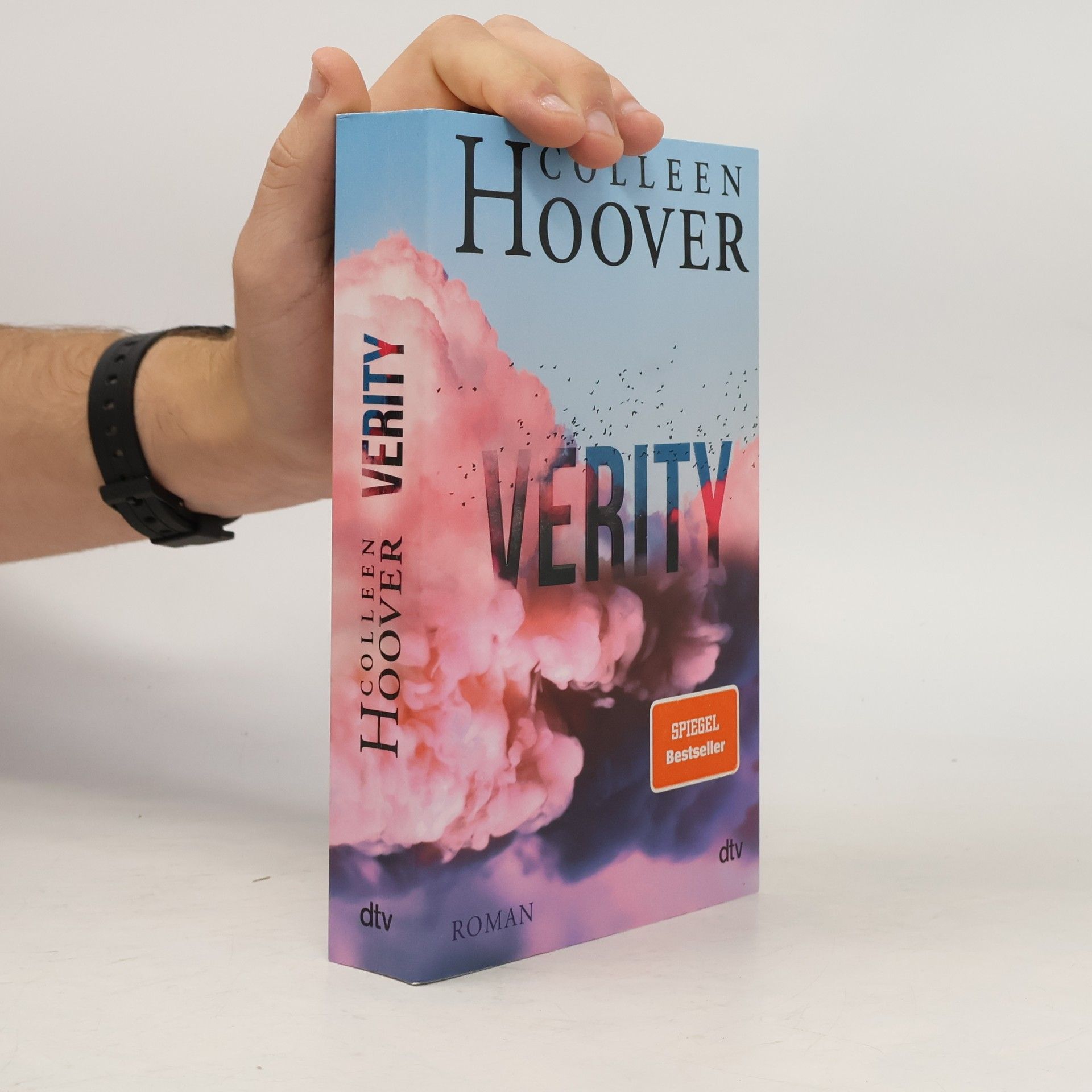 Colleen Hoover Verity