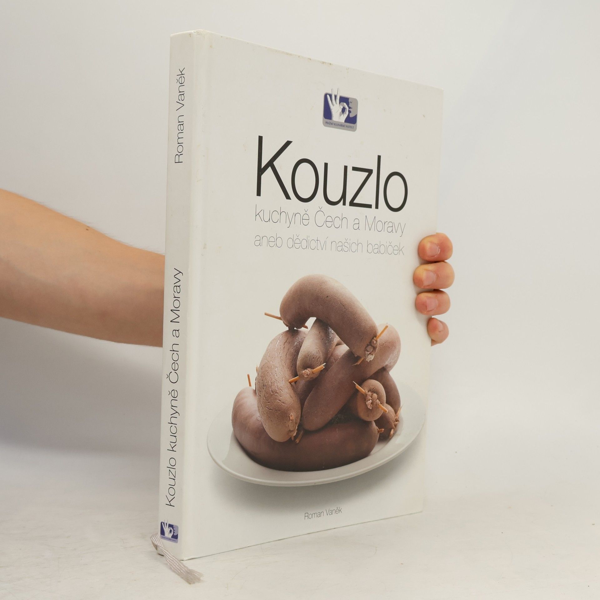 Roman Vaněk Kouzlo kuchyně Čech a Moravy aneb Dědictví našich babiček