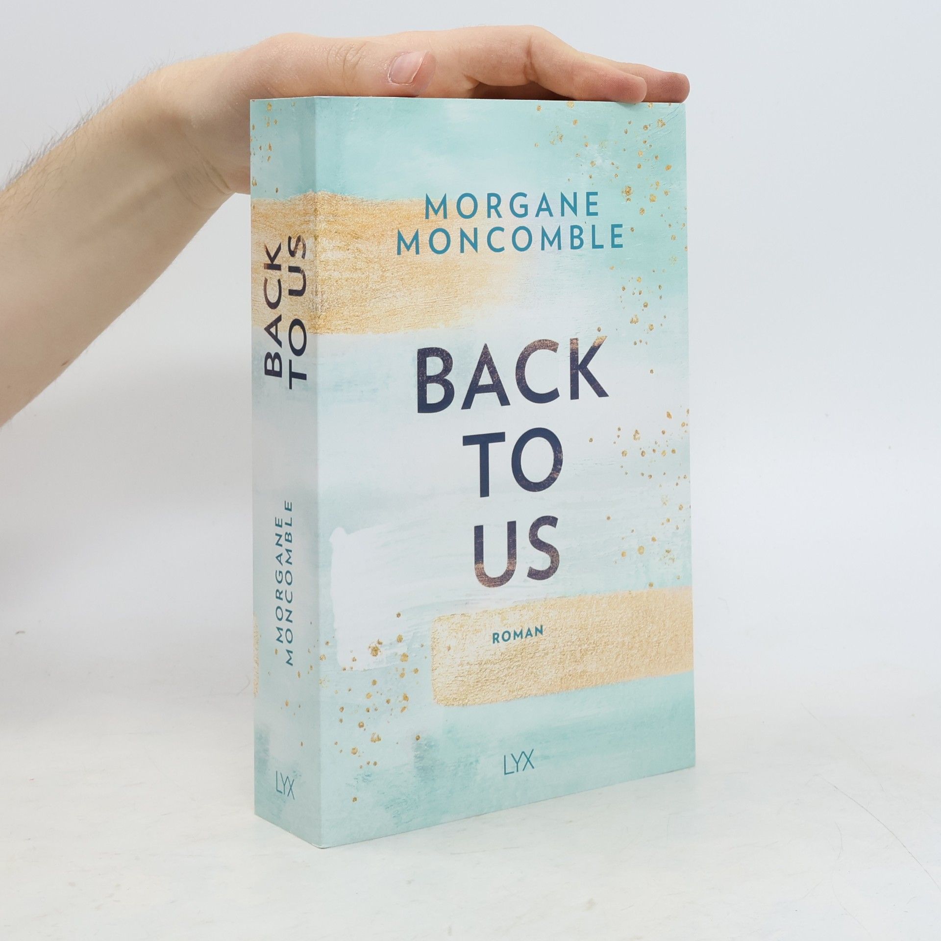 Morgane Moncomble Back to us