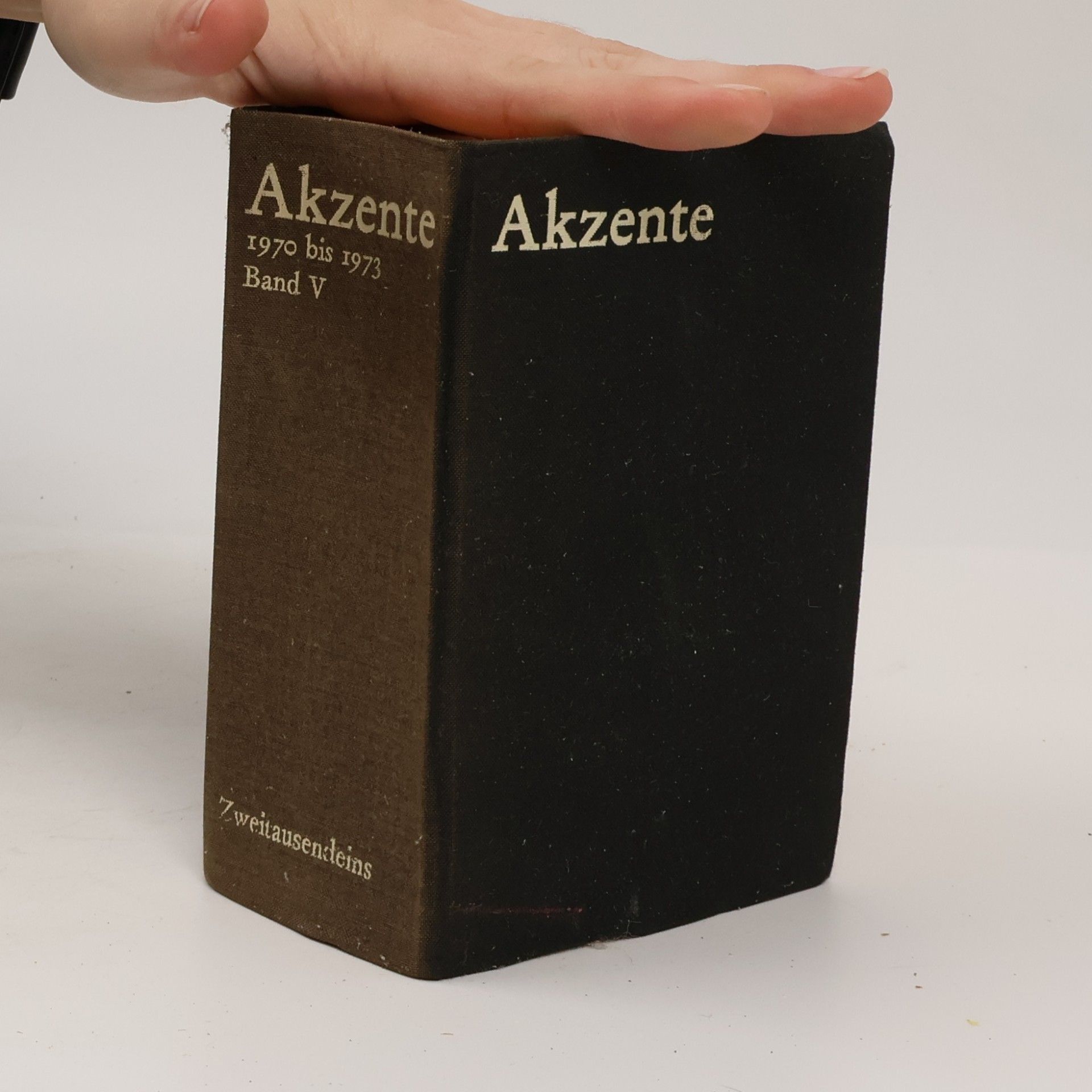 Autorenkollektiv Akzente. Band V