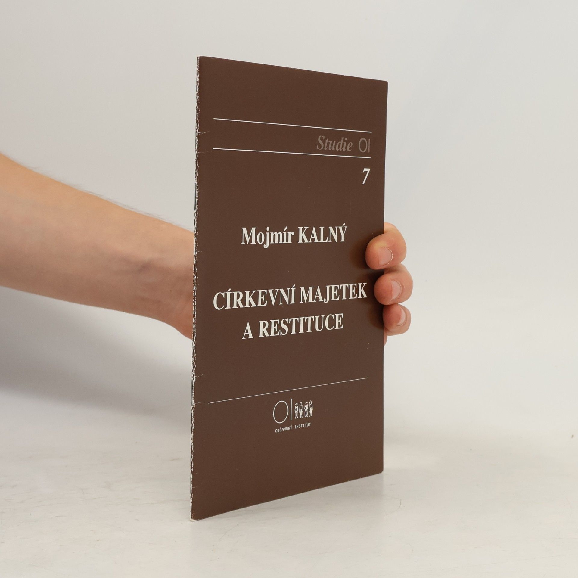 Kalný Mojmír Církevní majetek a restituce (Obr, 28 s.)
