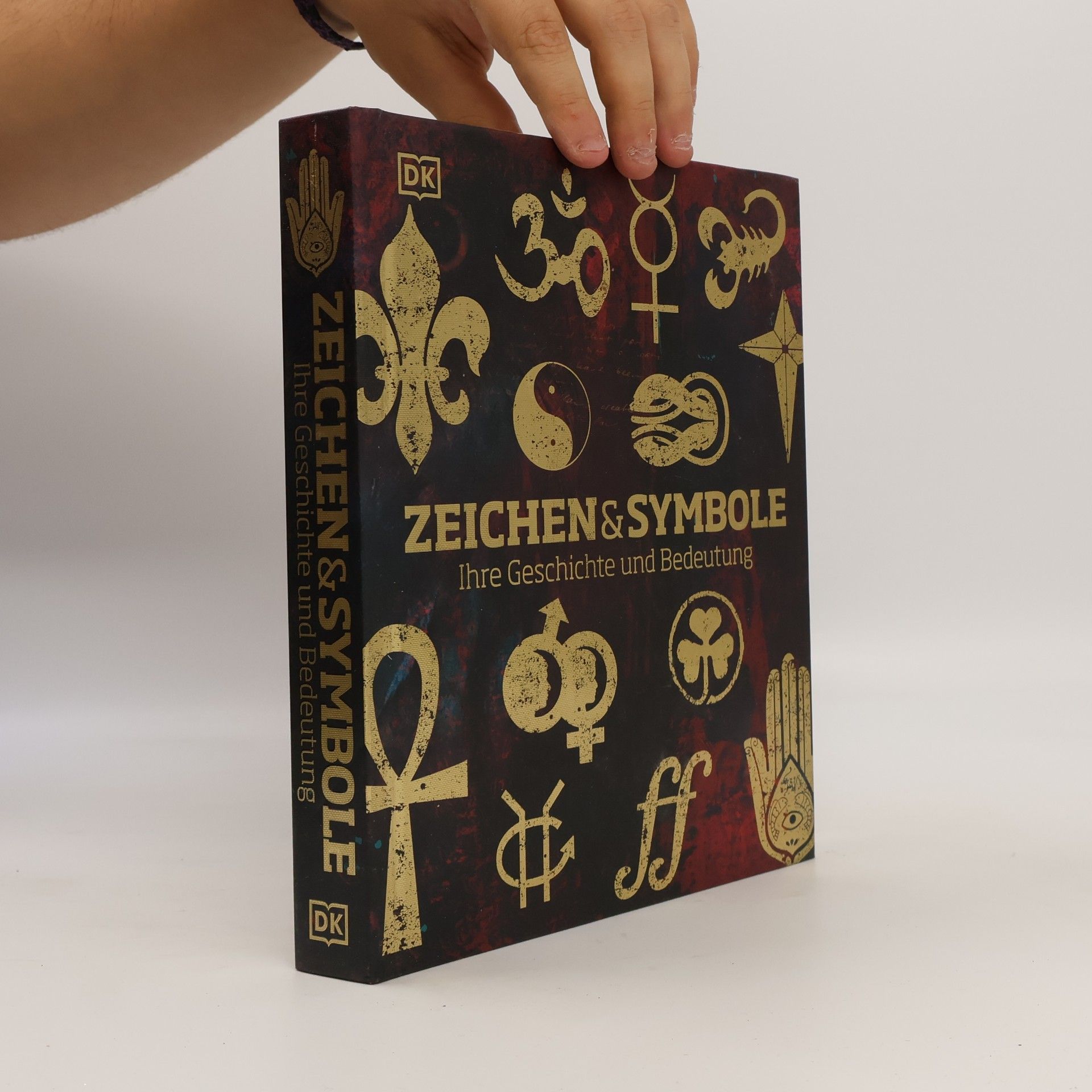 Miranda Mitford Bruce Zeichen und Symbole