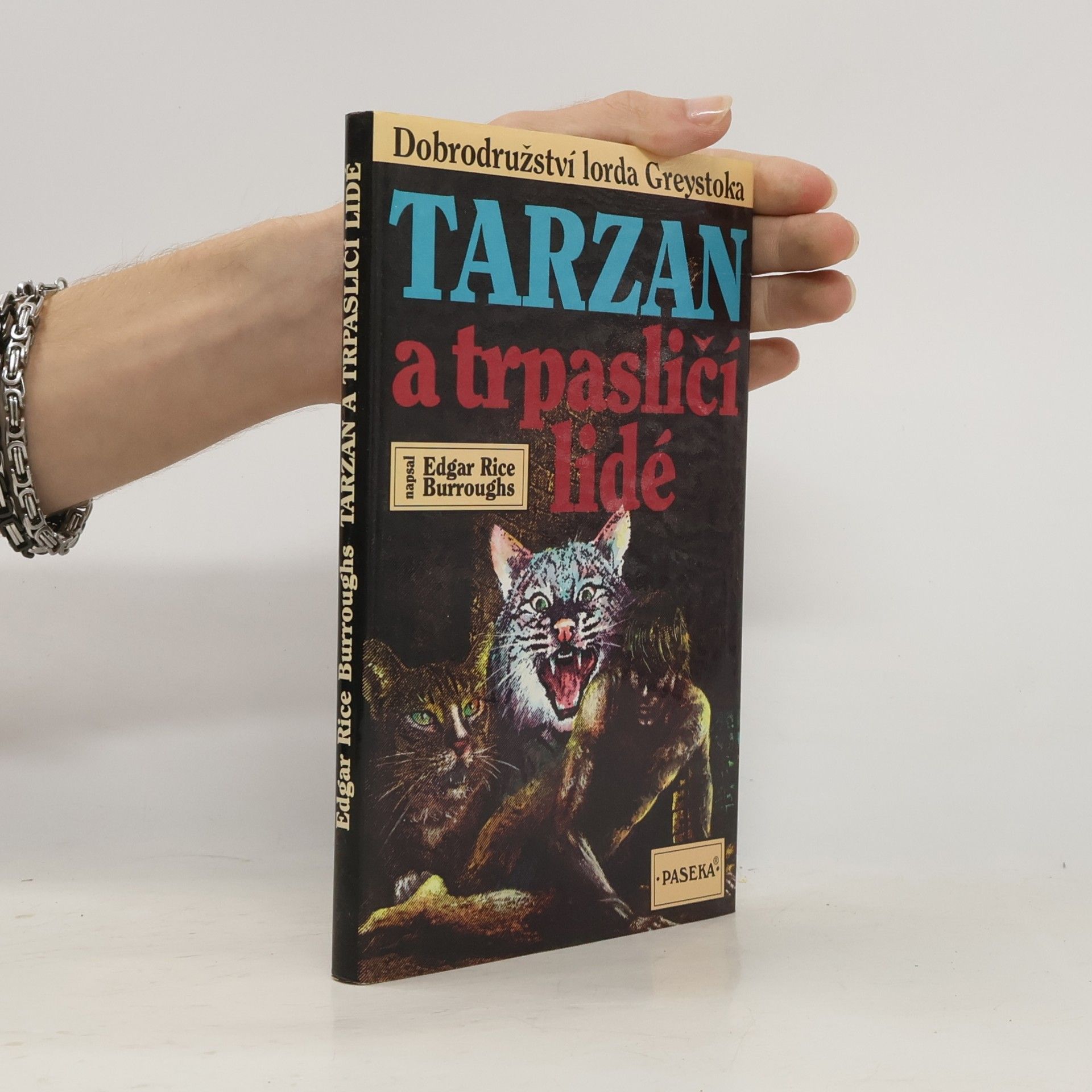 Edgar Rice Burrroughs Tarzan a trpasličí lidé