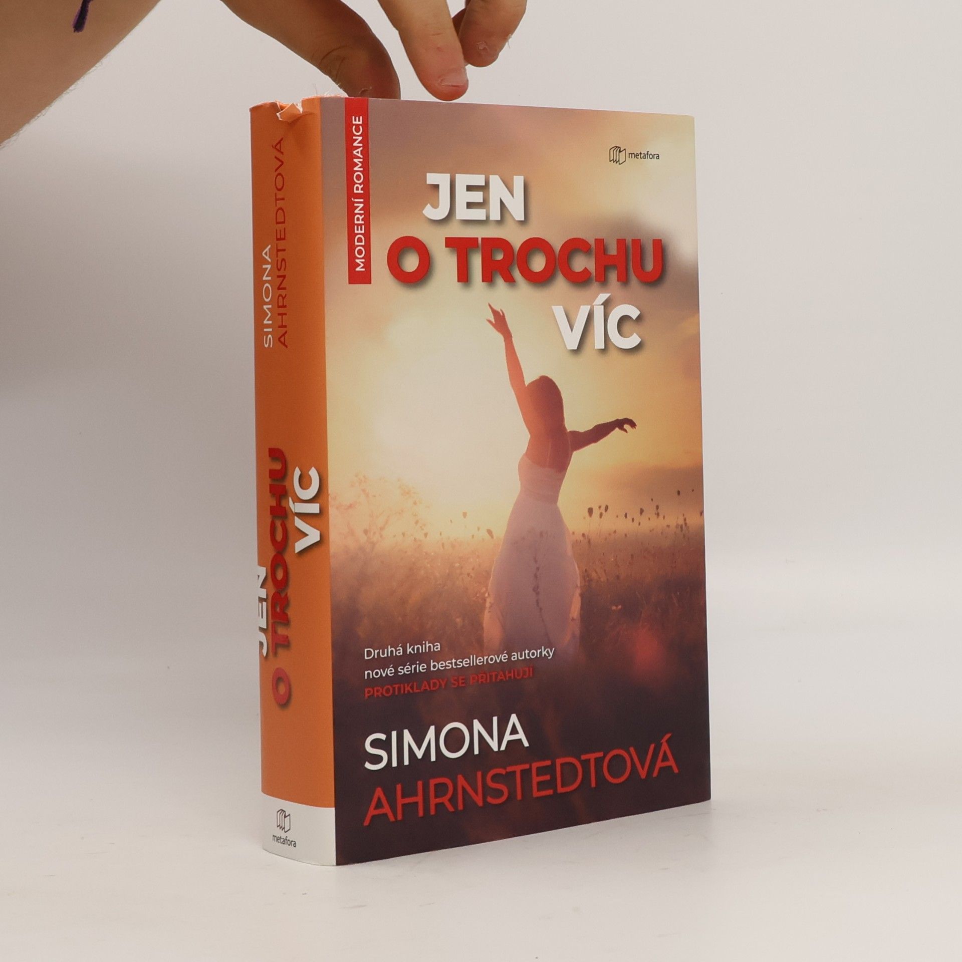 Simona Ahrnstedt Jen o trochu víc