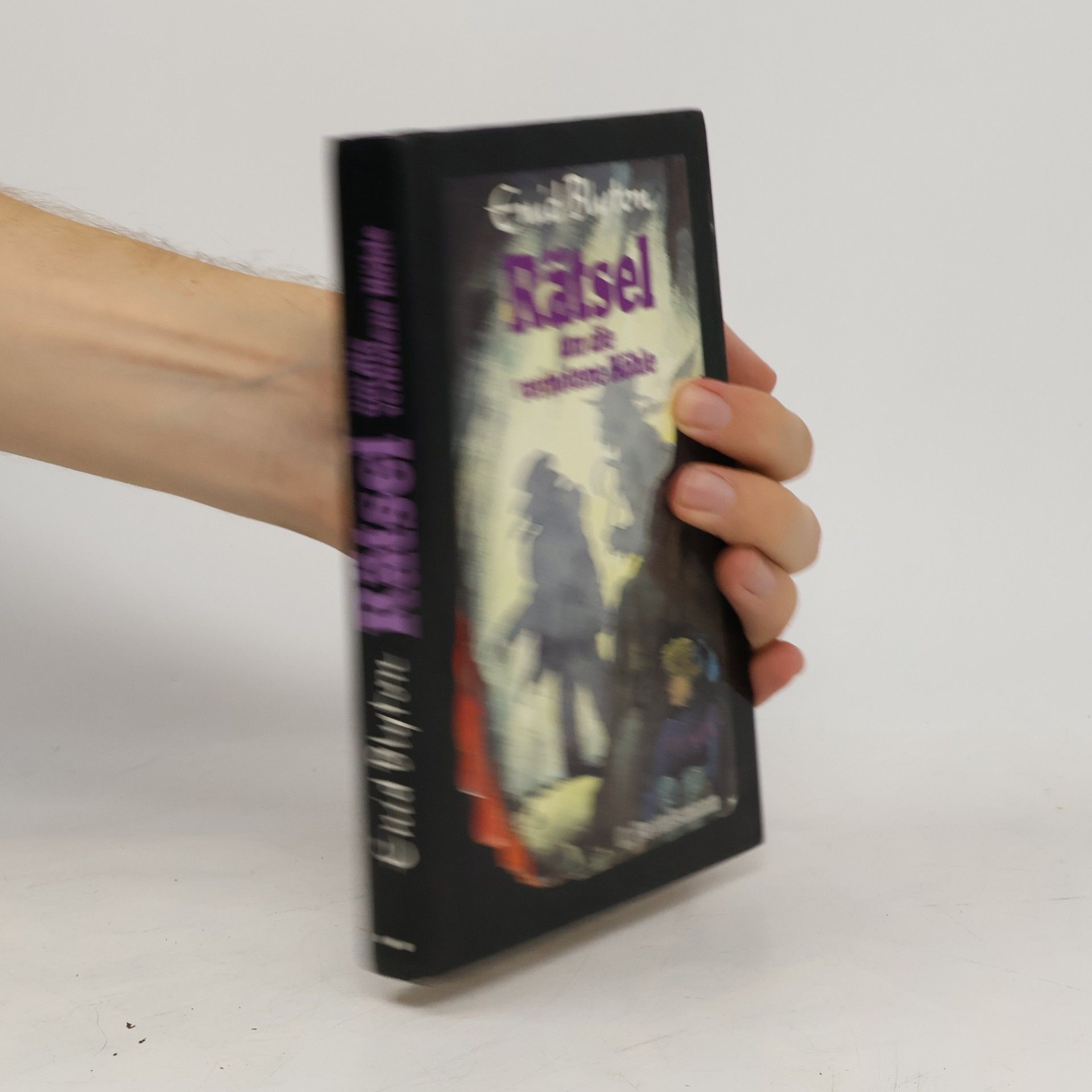 Enid Blyton Rätsel um die verbotene Höhle