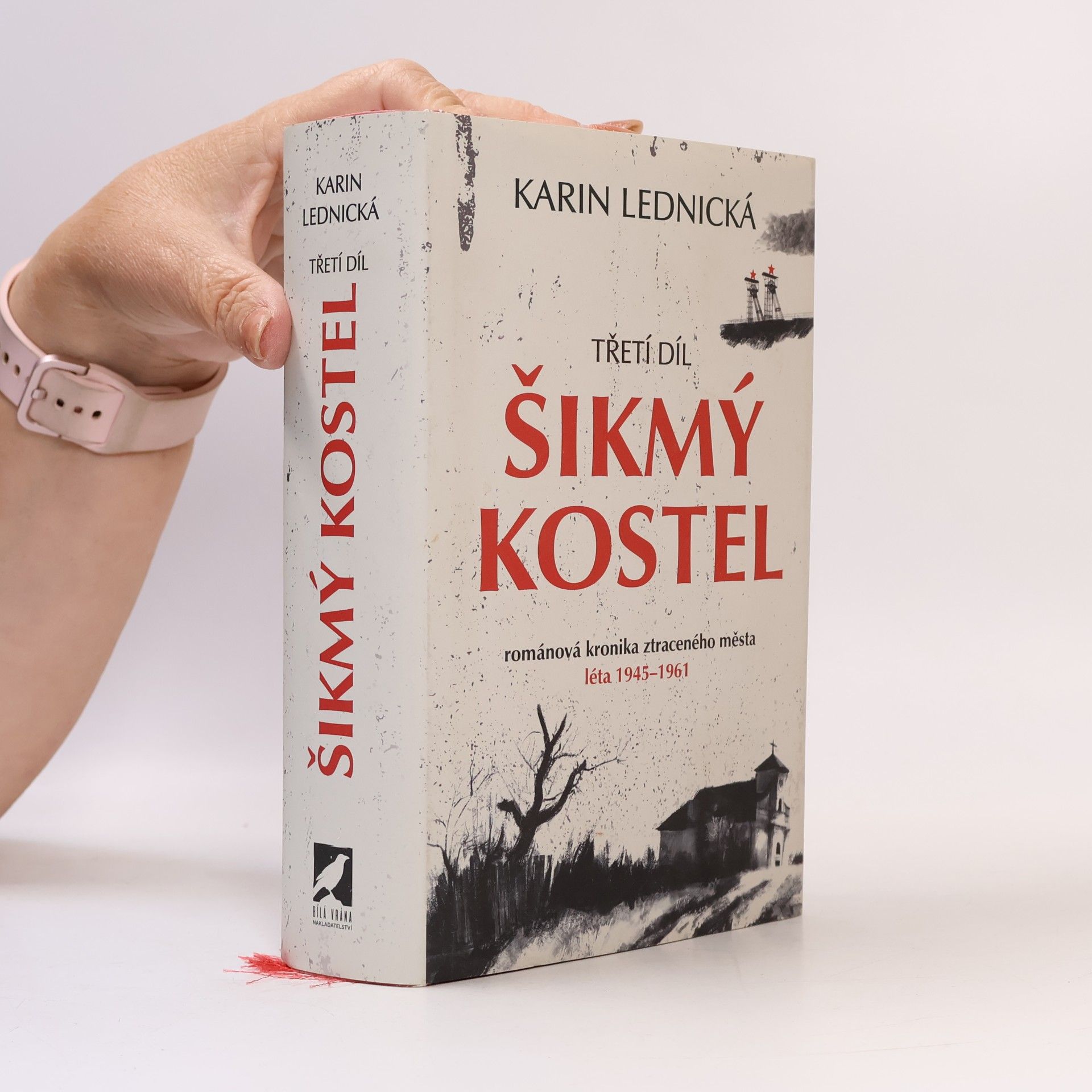 Karin Lednická Šikmý kostel 3
