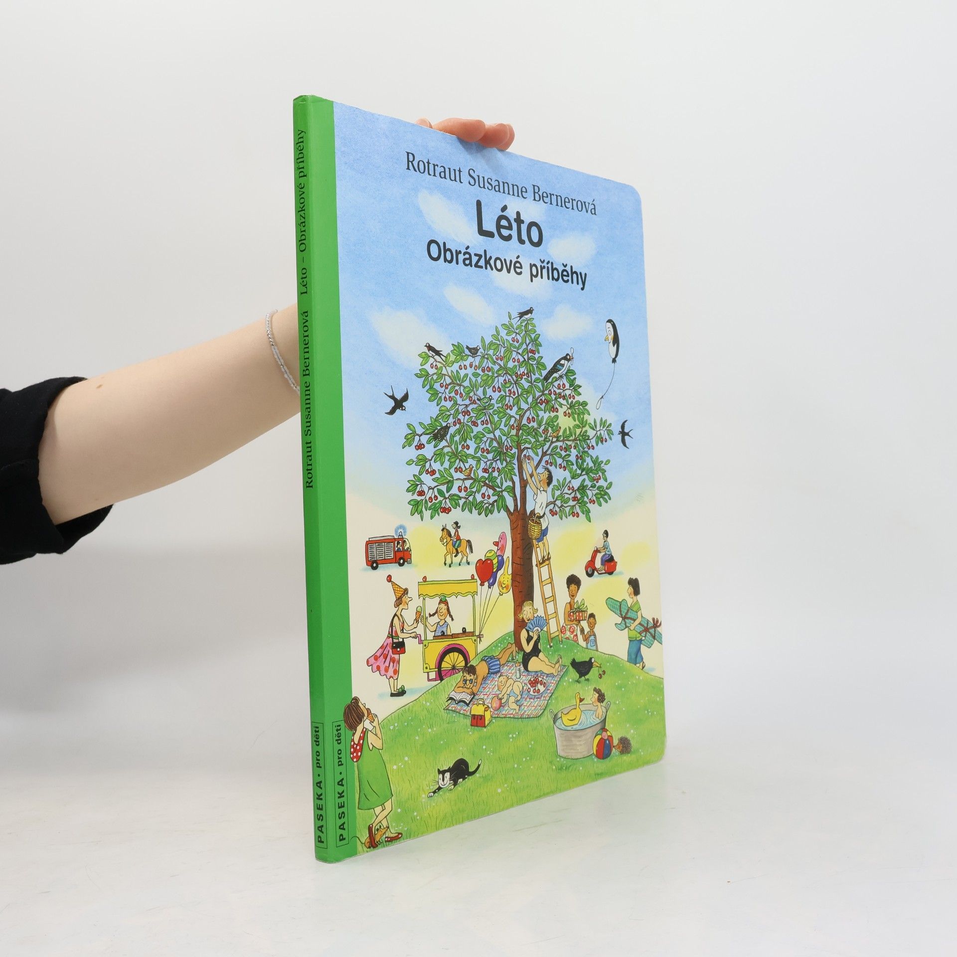 Rotraut Susanne Berner Léto: Obrázkové příběhy