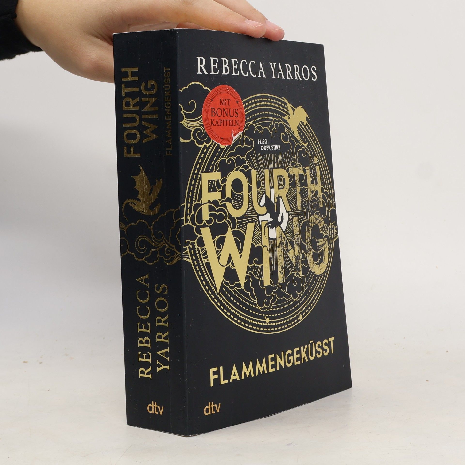 Rebecca Yarros Fourth Wing Flammengeküsst