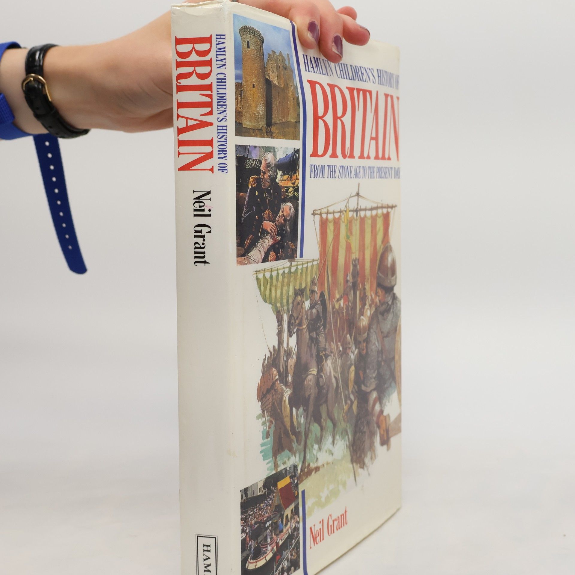 Hamlyn Children's History of Britain