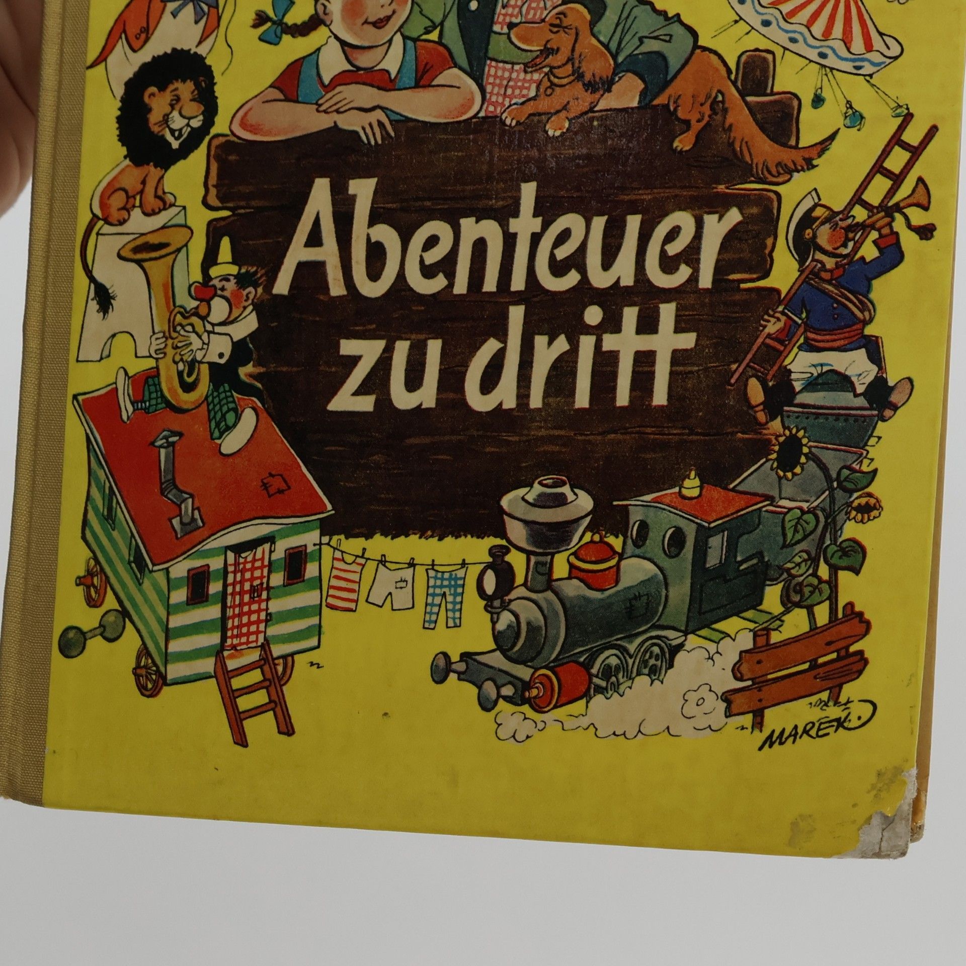 Kolektiv autorů Abenteuer zu dritt