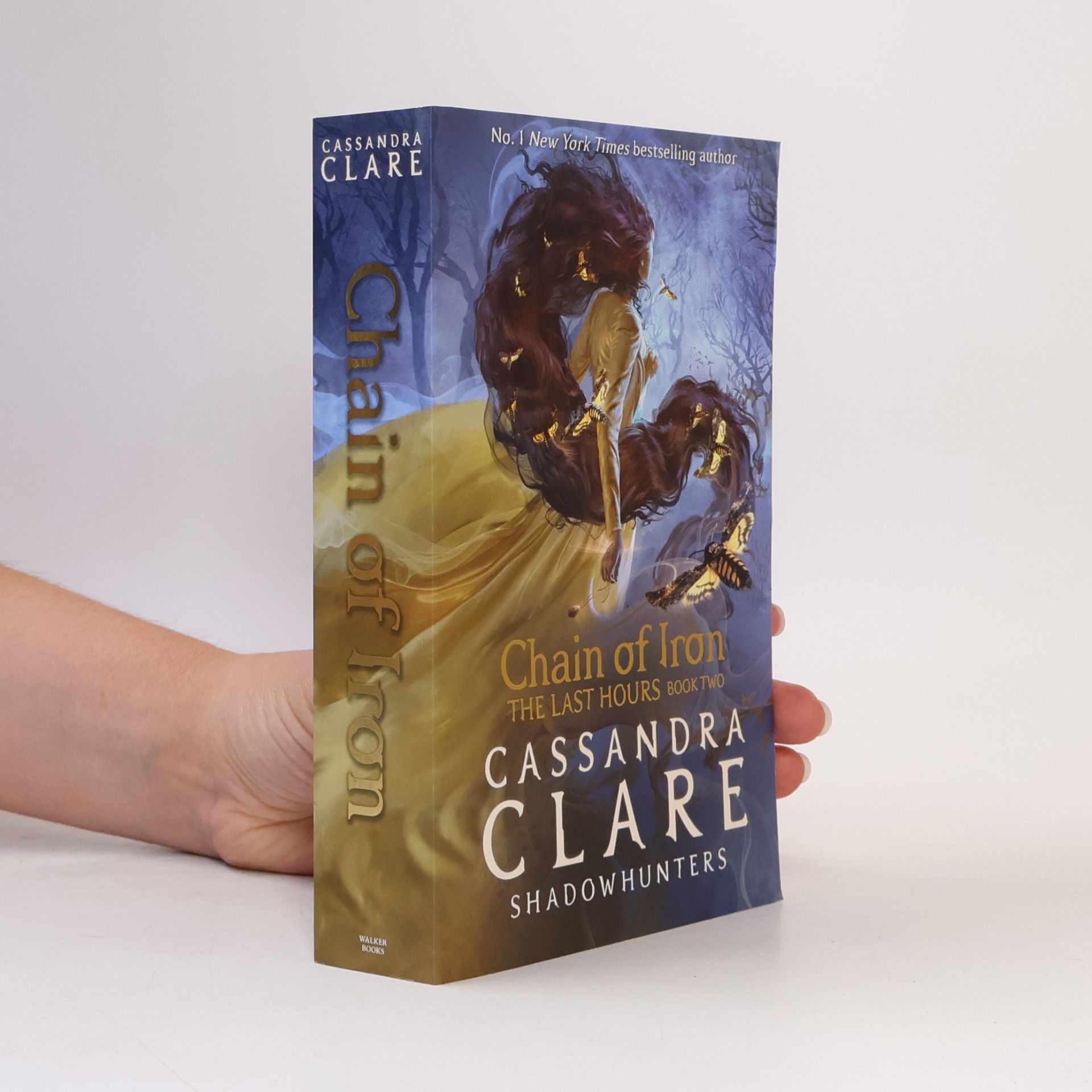 Cassandra Clare The last hours. Book two, Chain of iron