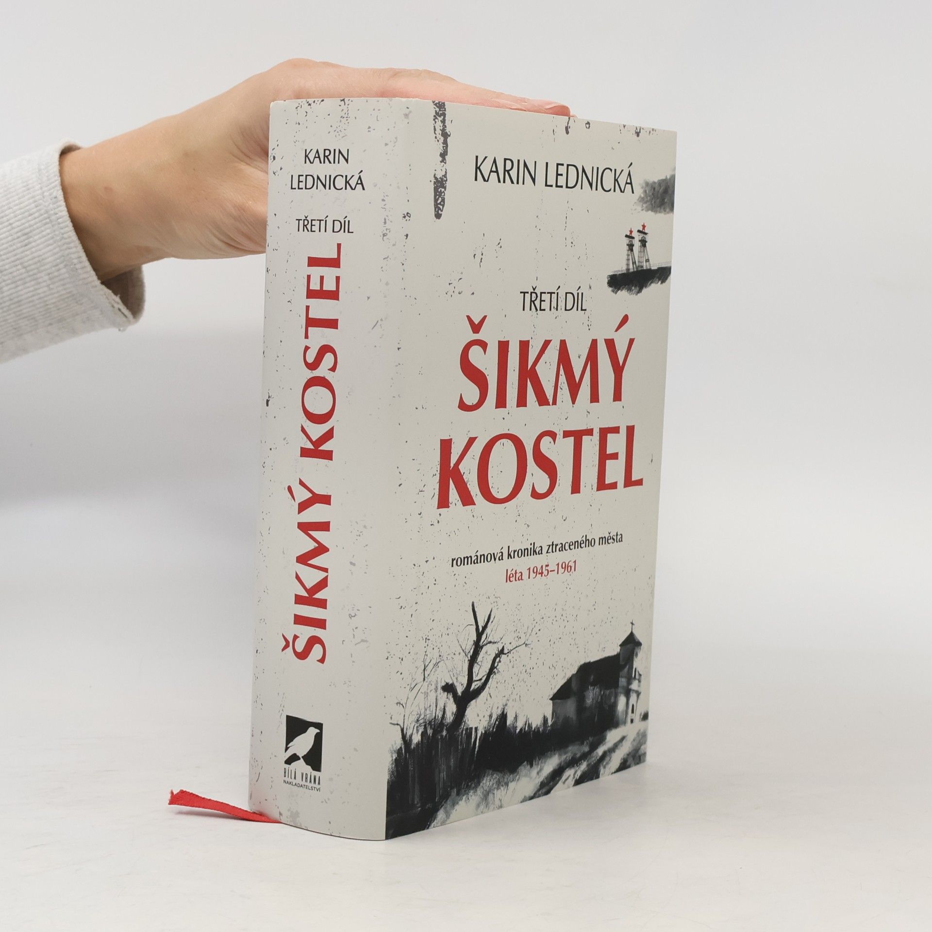 Karin Lednická Šikmý kostel 3