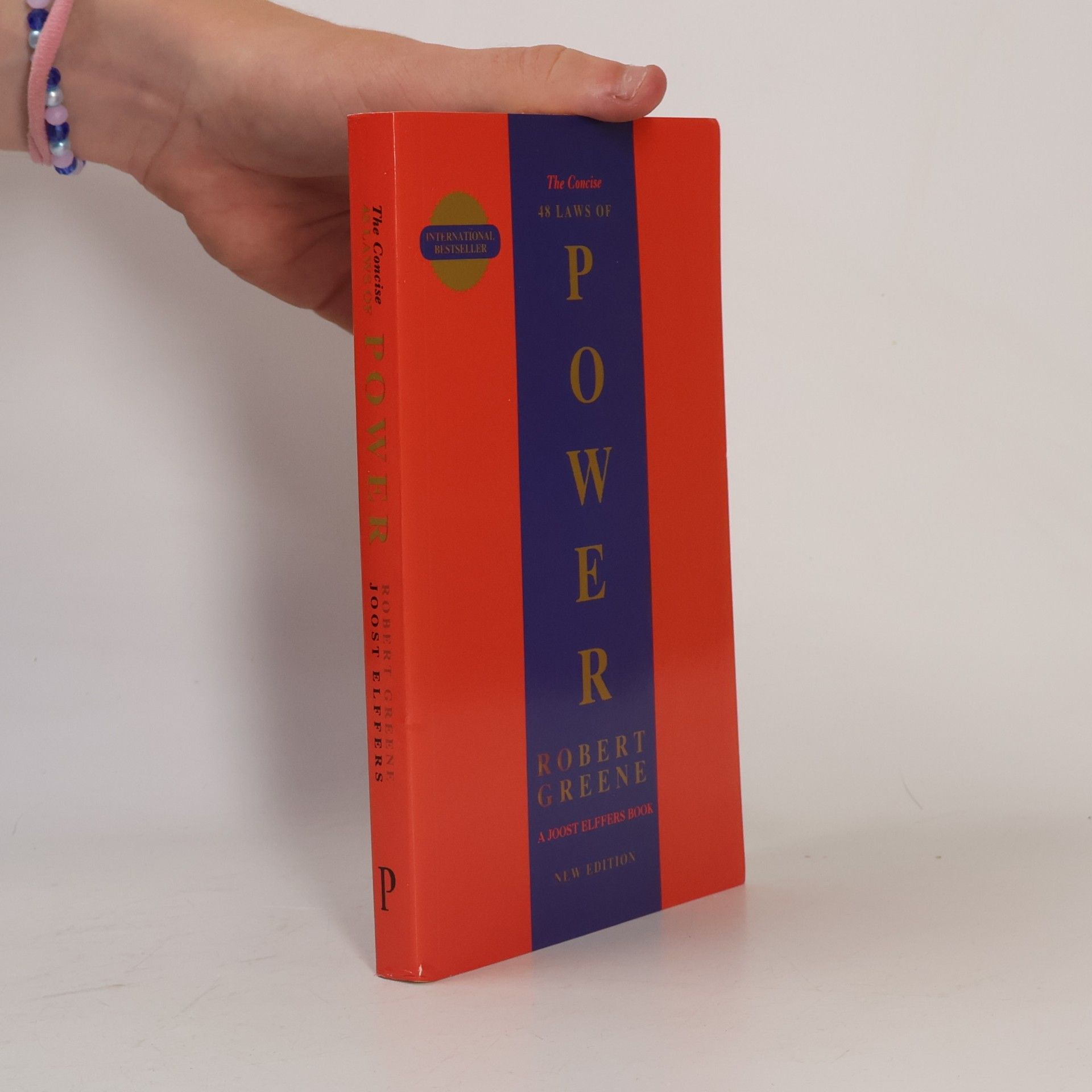 The Concise. 48 Laws of Power