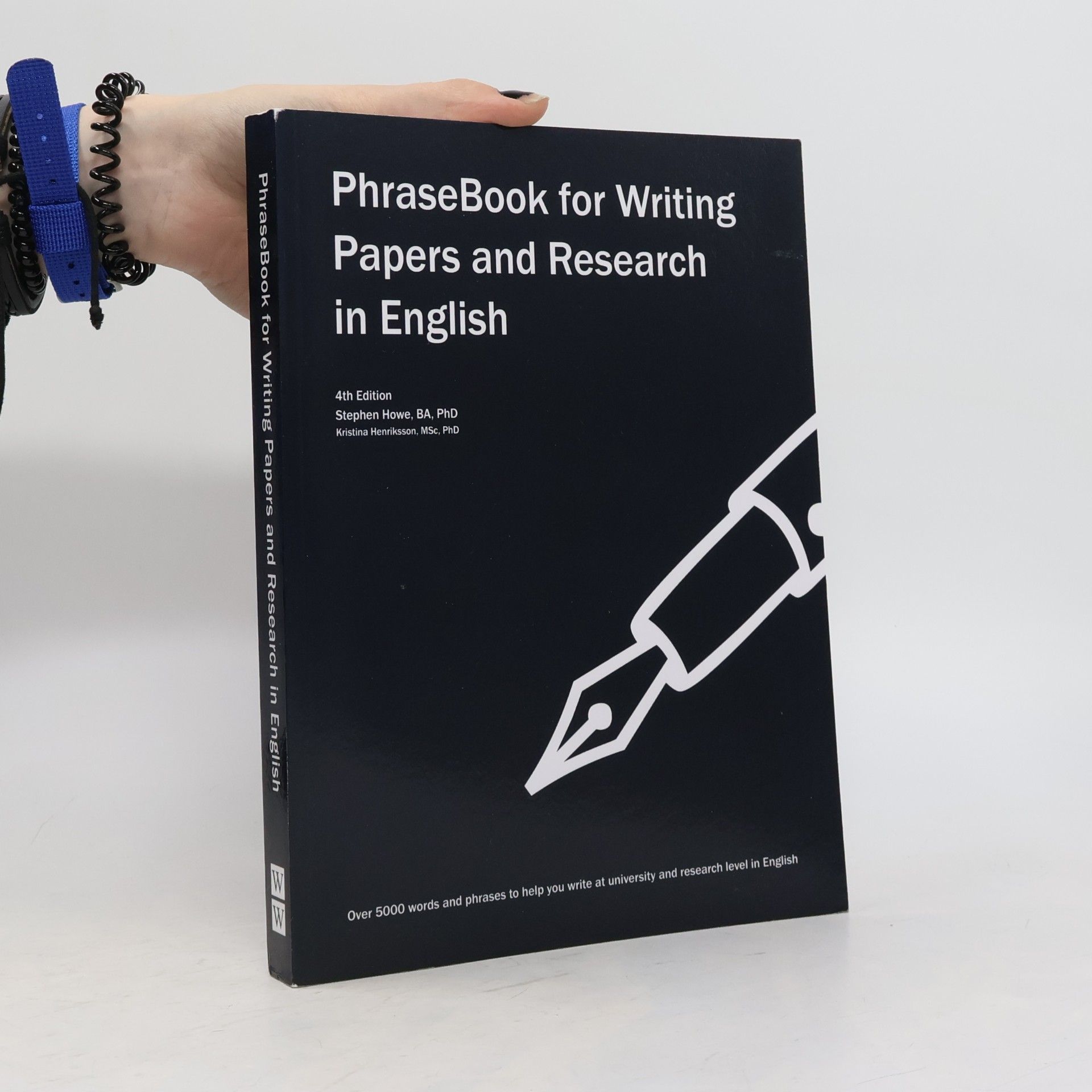 Kristina Henriksson PhraseBook for Writing Papers and Research in English