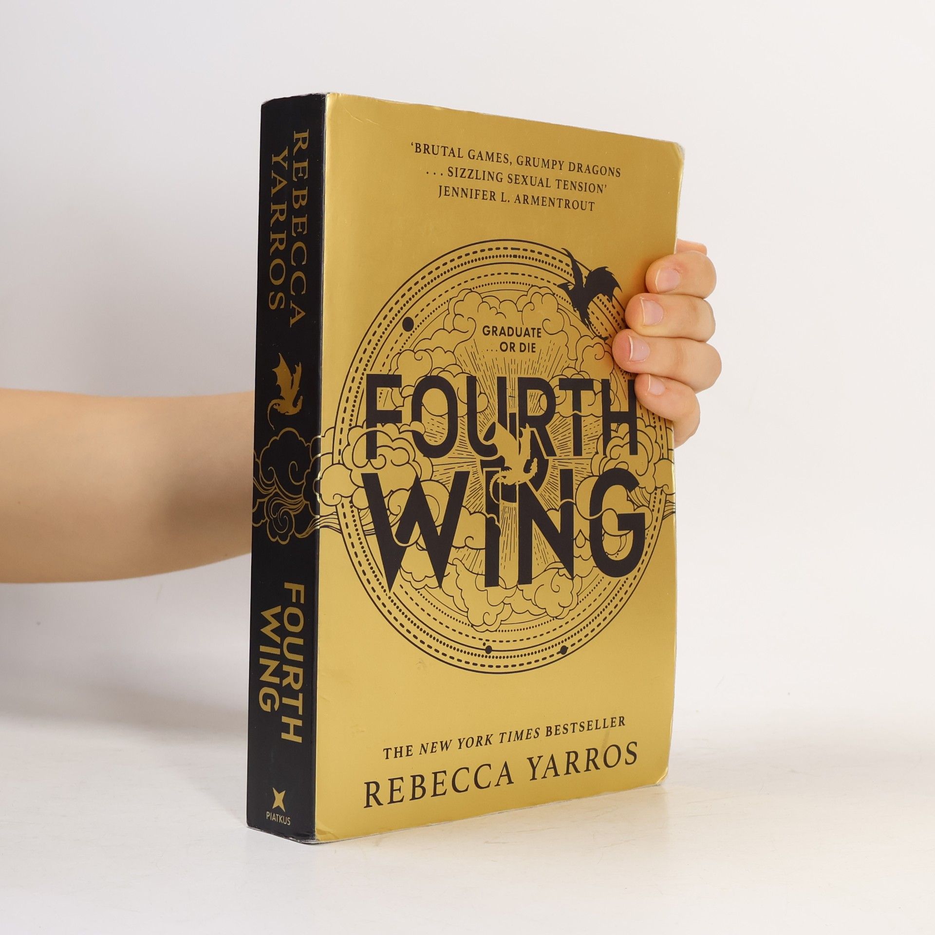Rebecca Yarros Fourth Wing