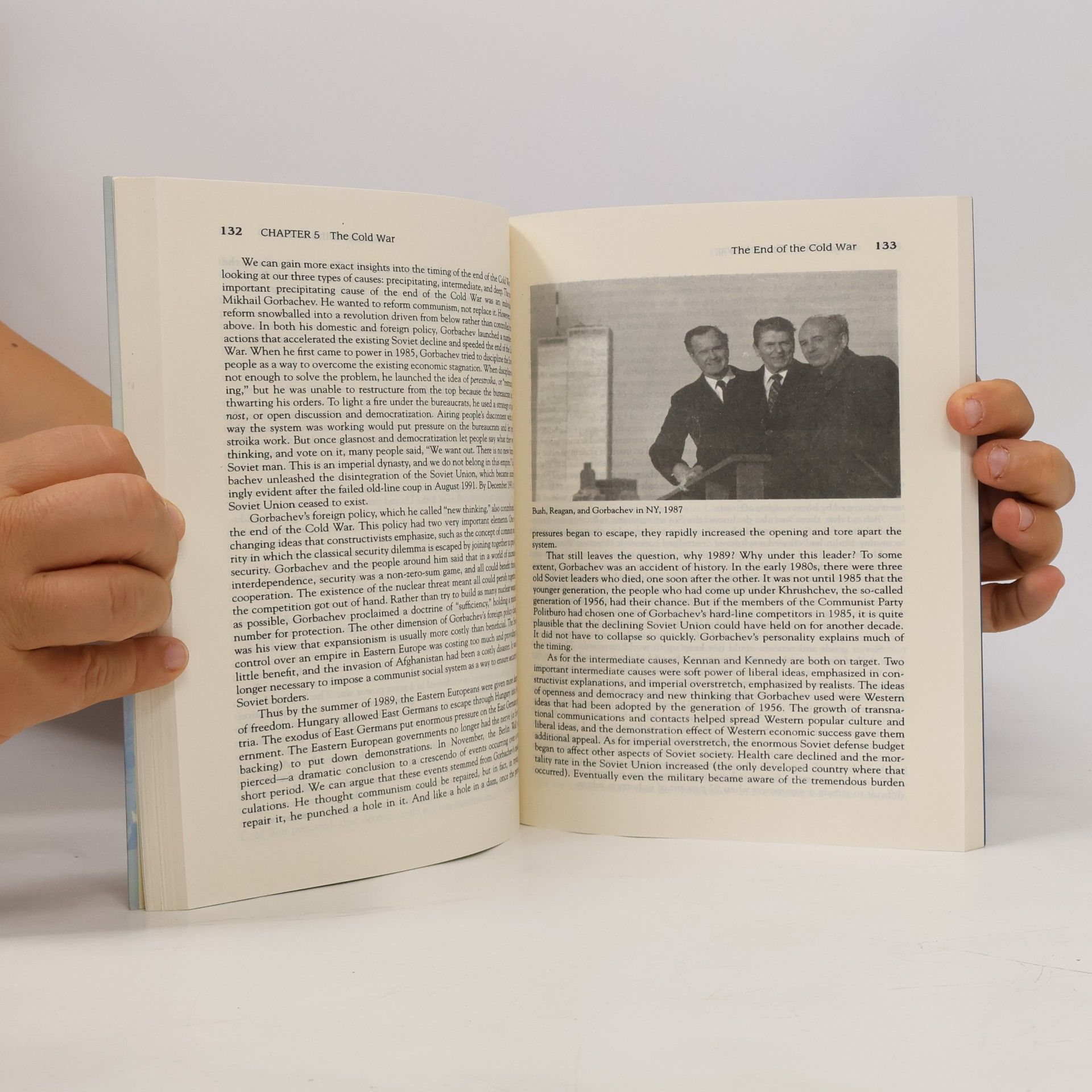 Joseph S. Nye, Jr. Understanding International Conflicts