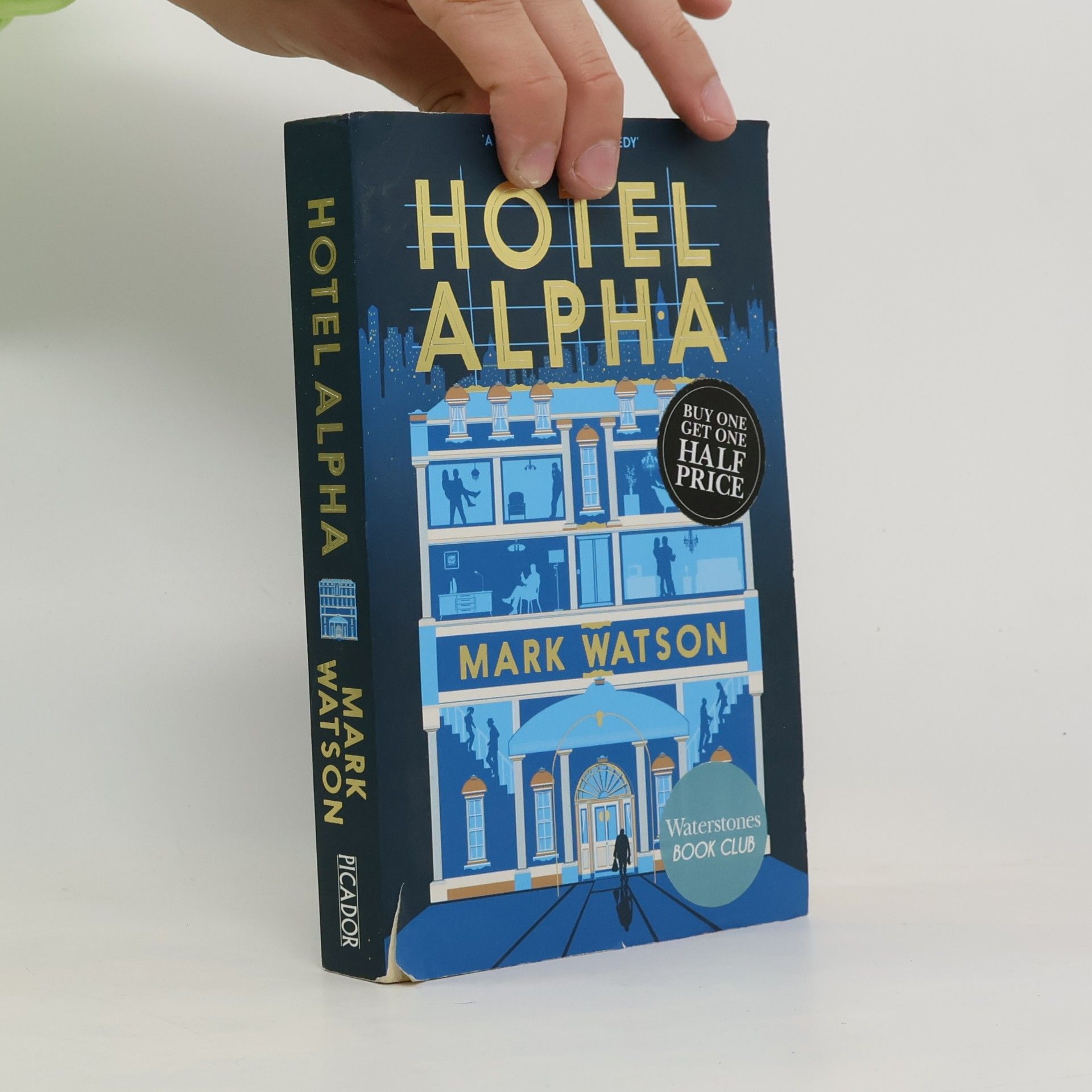 Mark Watson Hotel Alpha