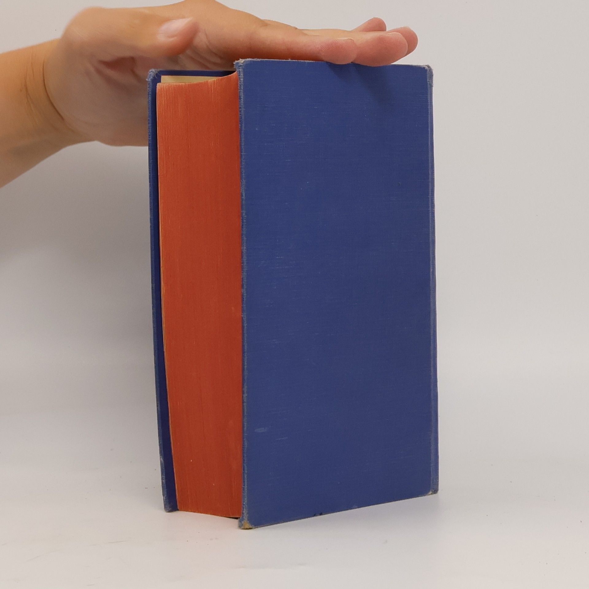 Václav Alois Jung Příruční slovník anglicko-český. A Midde-Sized Dictionary of the English and Czech Languages