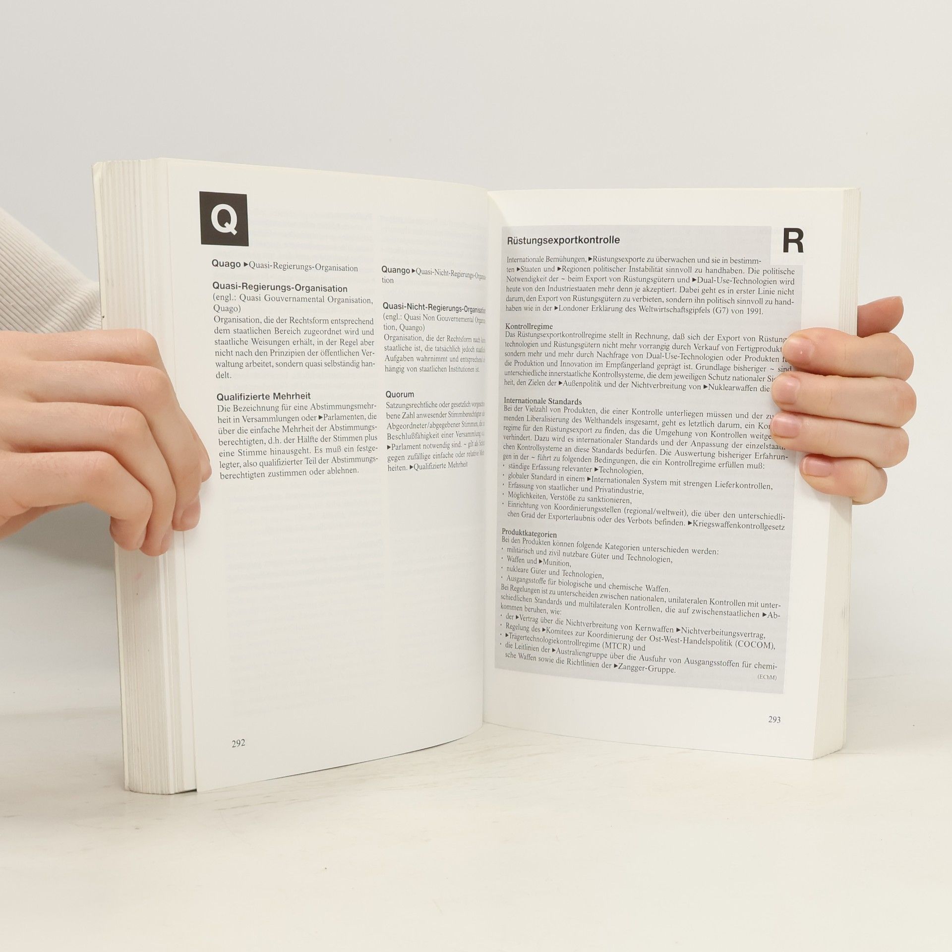 Ortwin Buchbender Wörterbuch zur Sicherheitspolitik