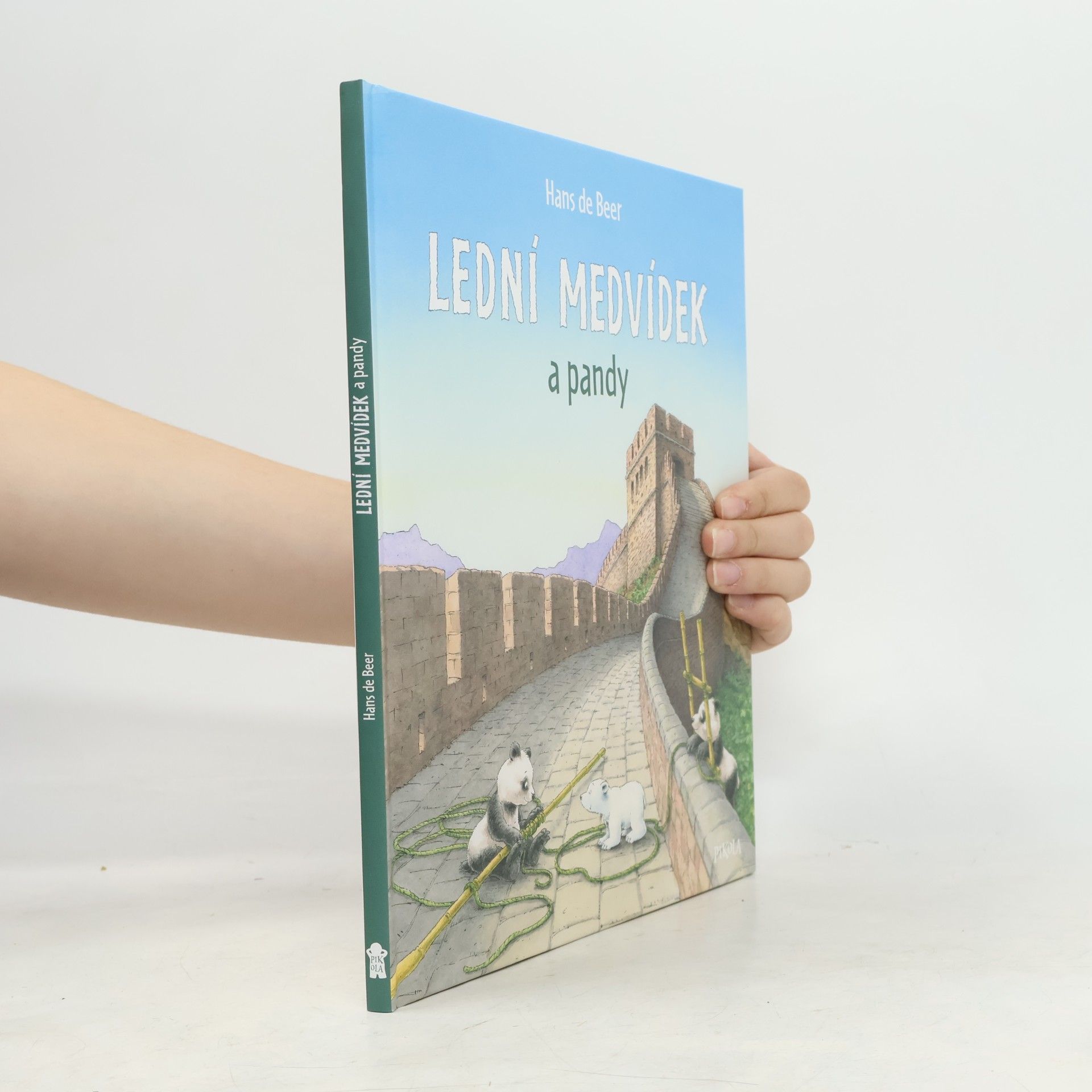 Hans de Beer Lední medvídek a pandy