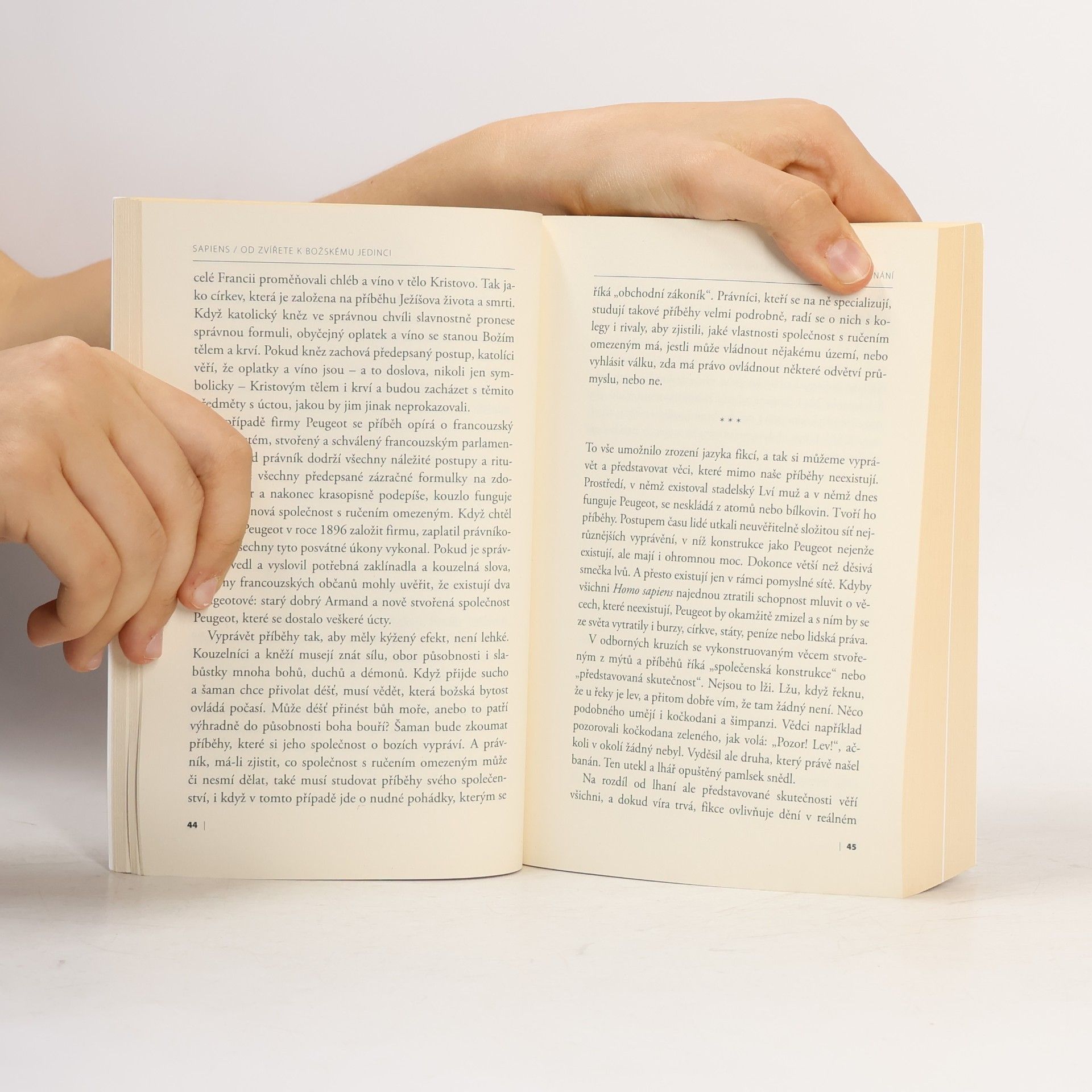 Yuval Noah Harari Sapiens. Stručné dějiny lidstva