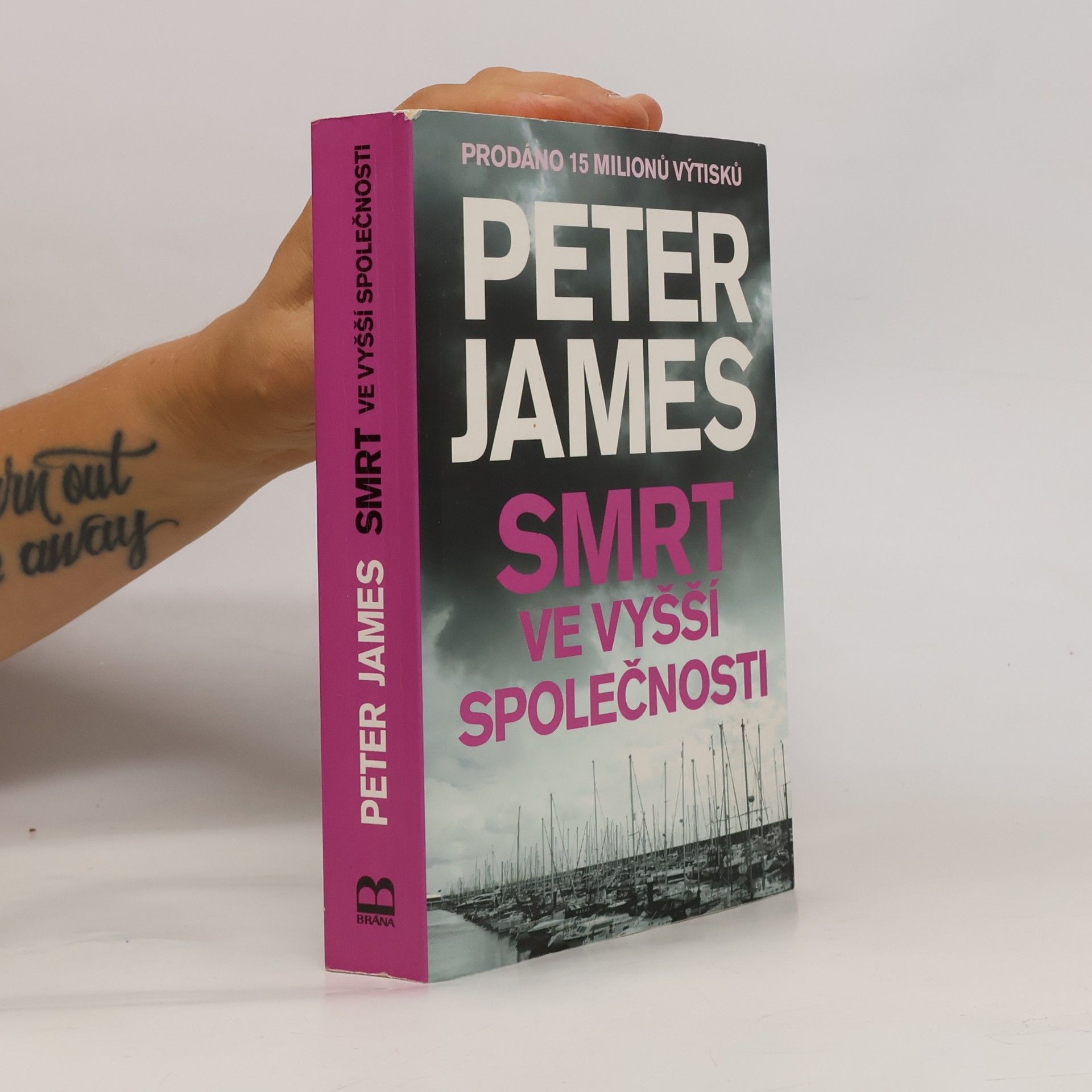 Peter James Smrt ve vyšší společnosti