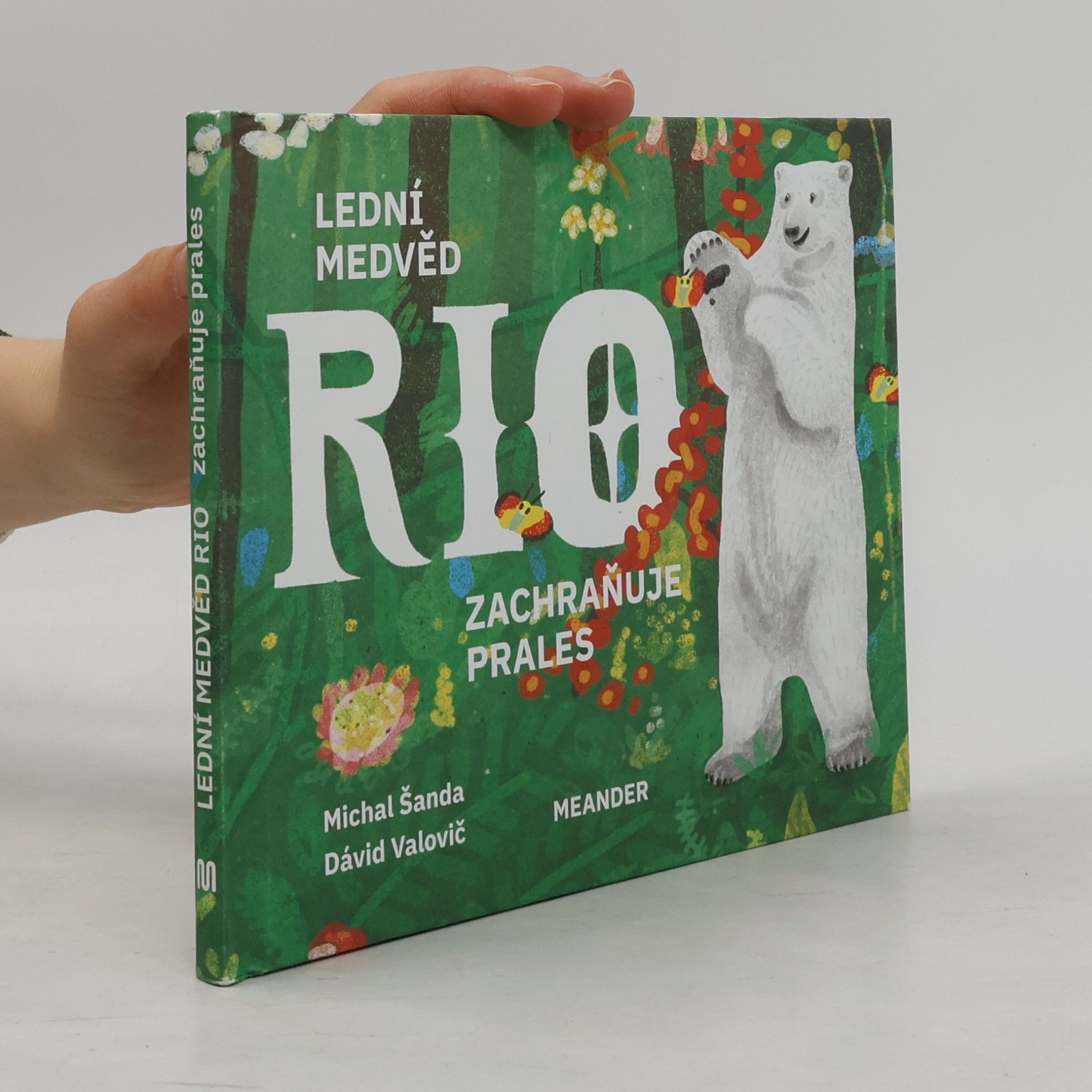 Lední medvěd Rio zachraňuje prales