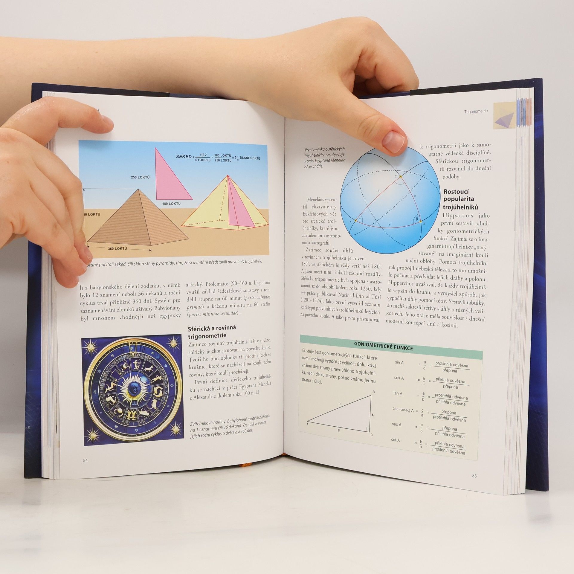 Anne Rooney Příběh matematiky - od projektování pyramid po objevení nekonečna