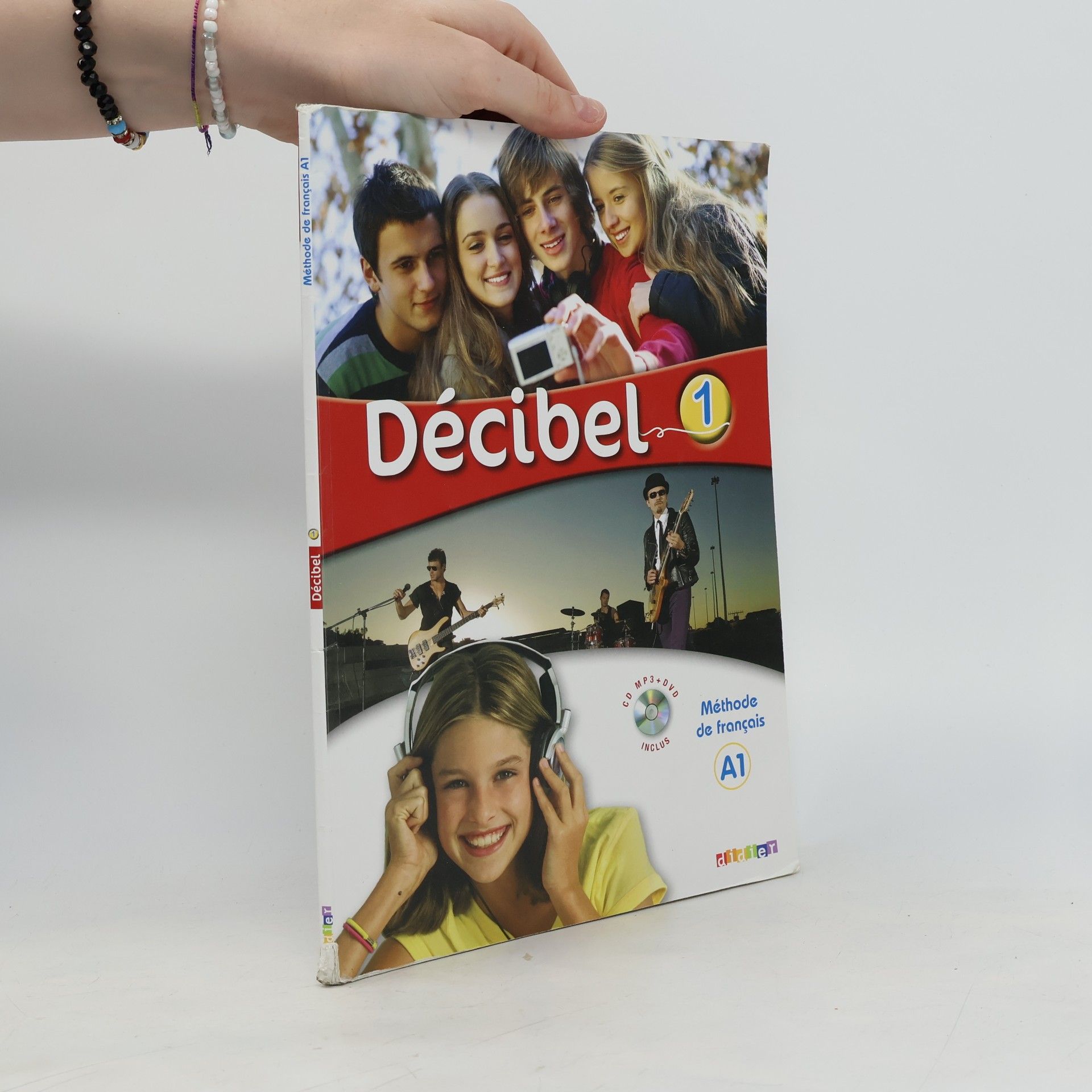 AA.VV. Décibel 1 Niveau A1 Učebnice