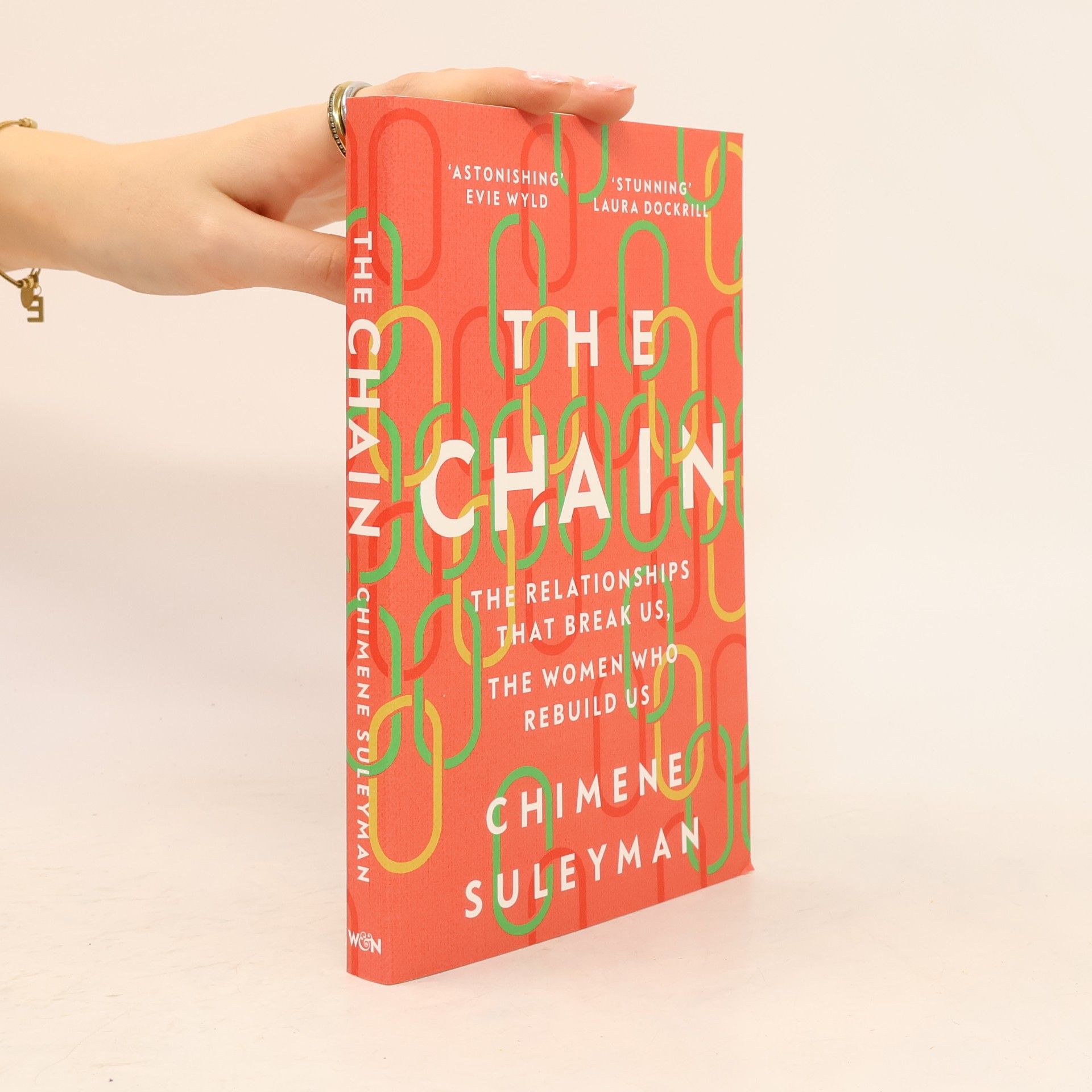 Chimene Suleyman The Chain