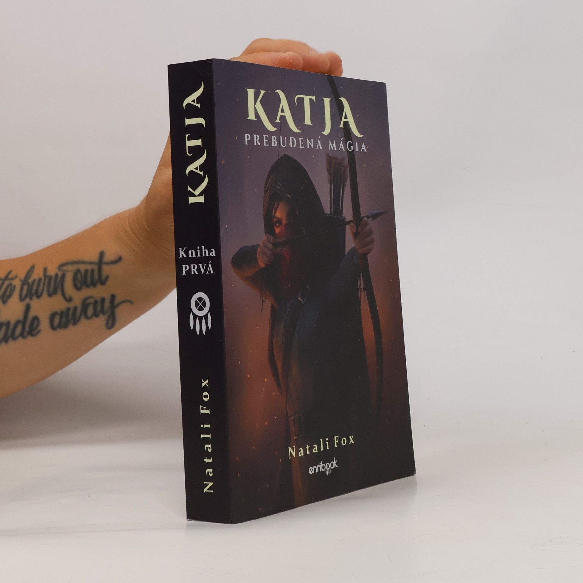 Natali Fox Katja - Prebudená mágia