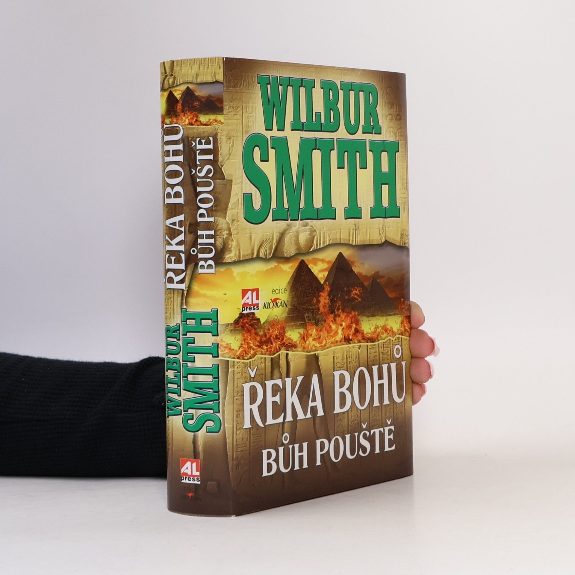 Wilbur Smith Řeka bohů. Bůh pouště
