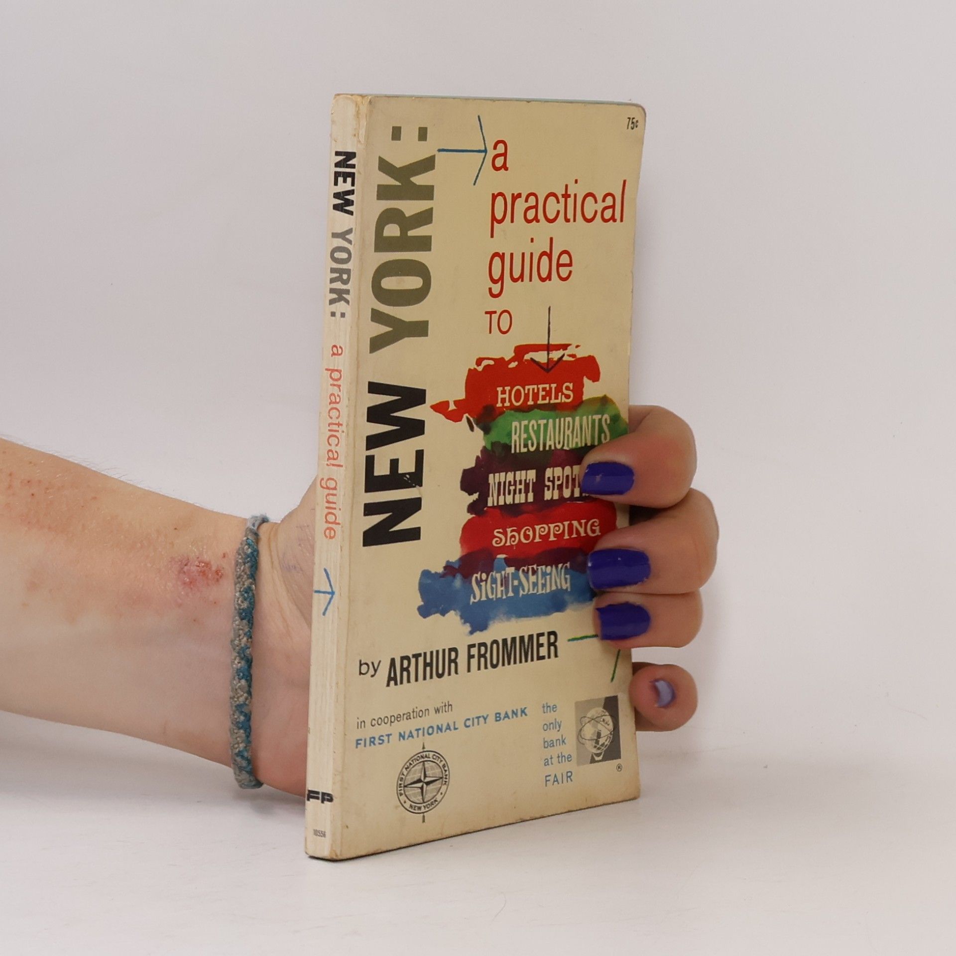 kolektiv New York...A Practical Guide to Hotels, Restaurants, Night Spots, Shopping, Sight-Seeing