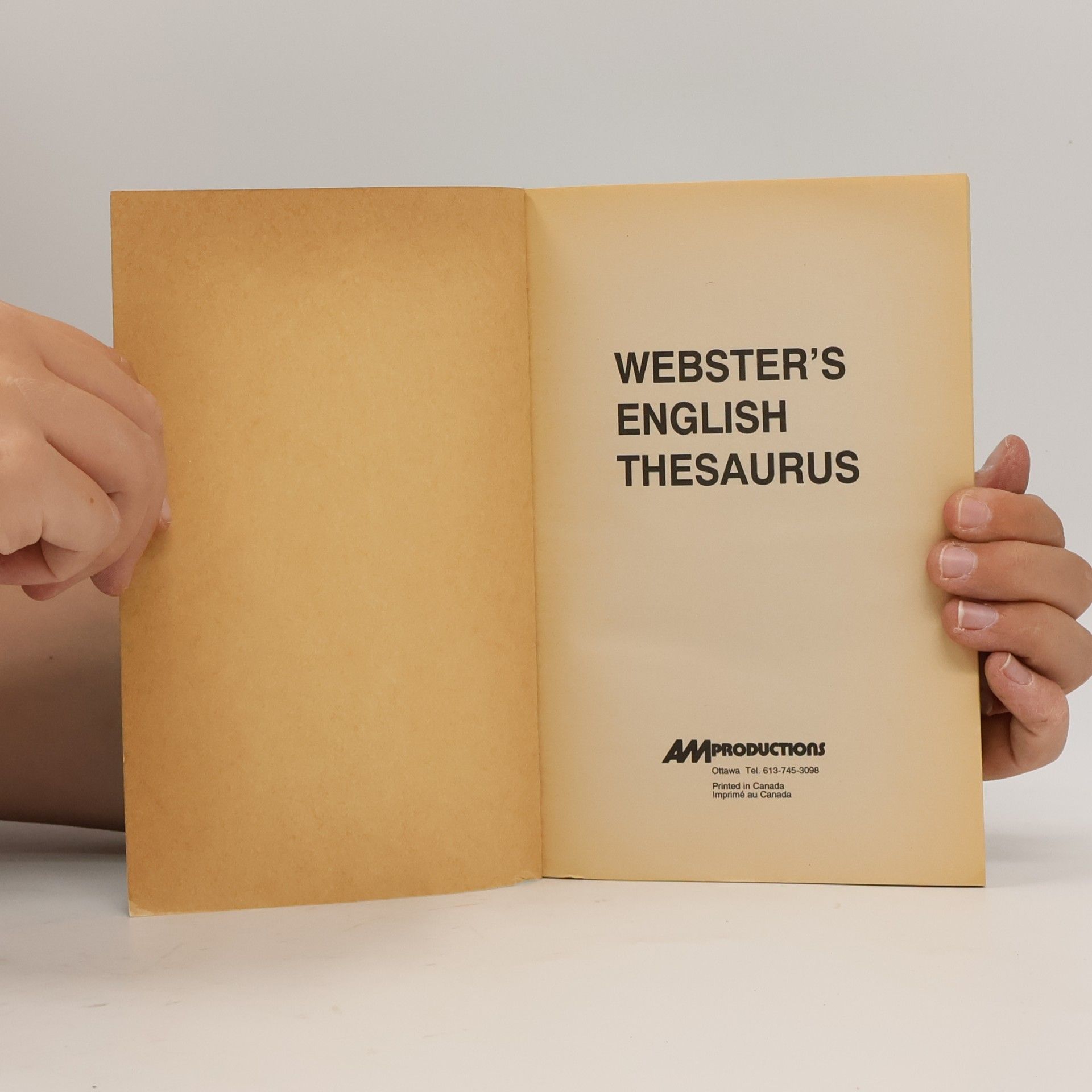 kolektiv Webster's English Thesaurus