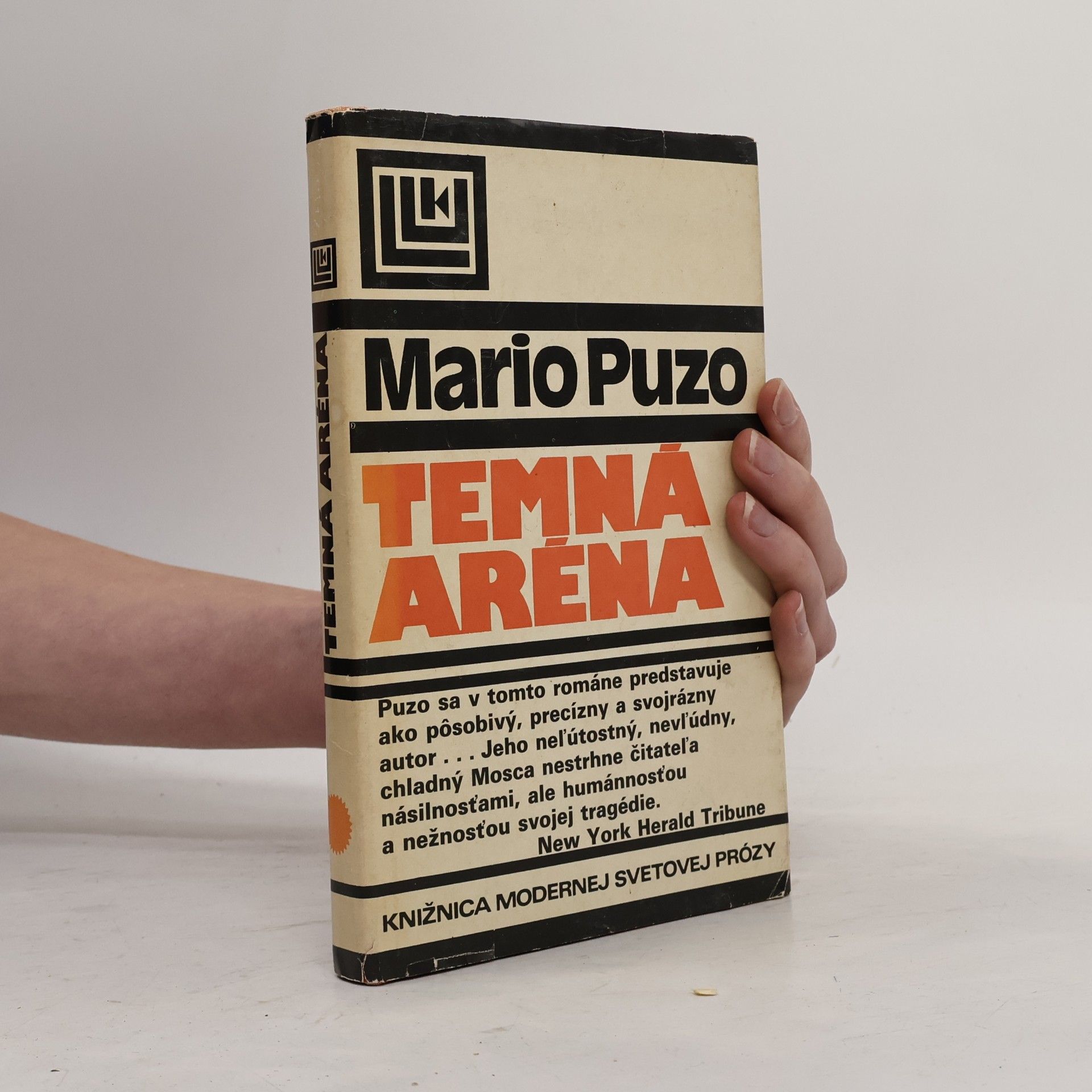 Temná aréna