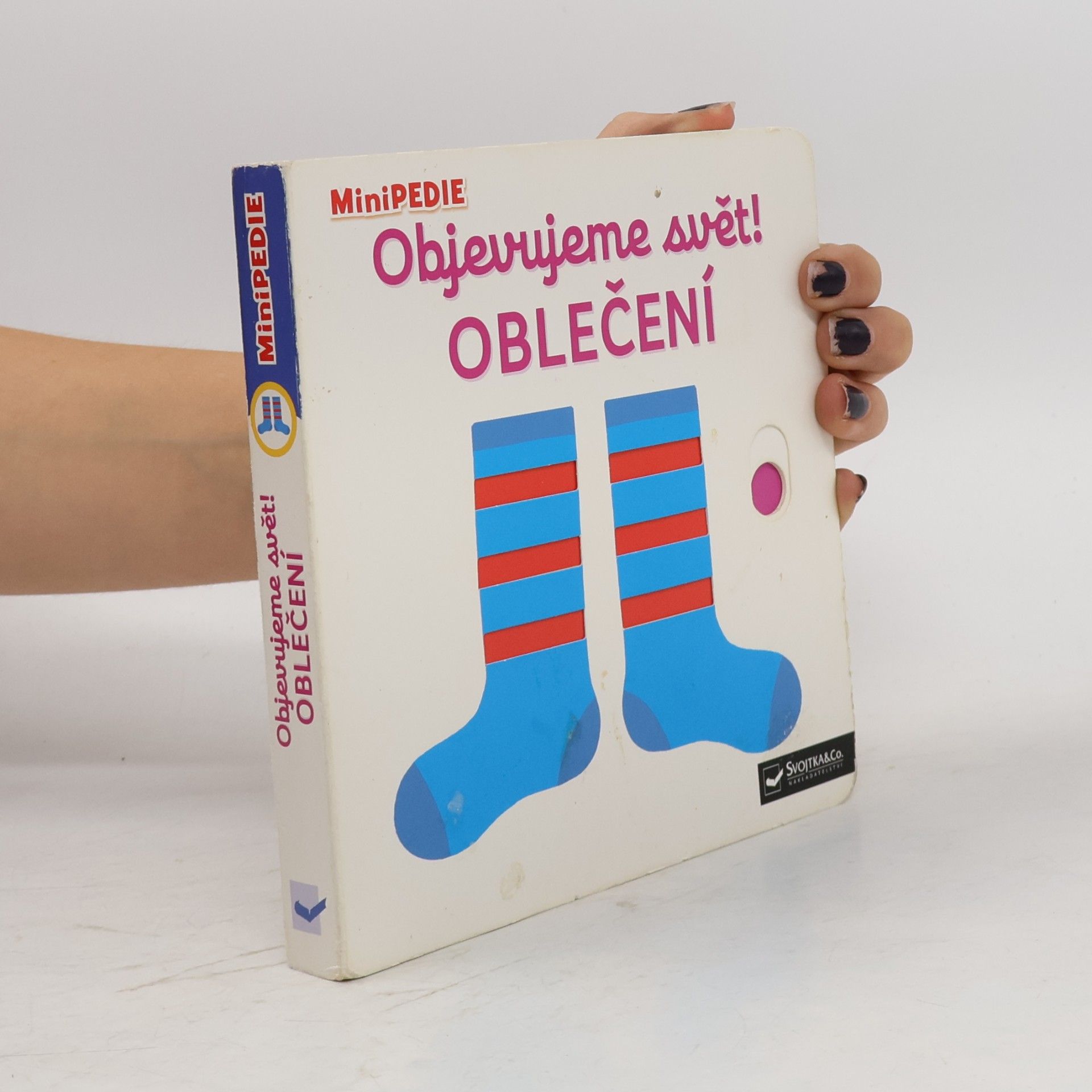 Nathalie Choux Objevujeme svět! Oblečení