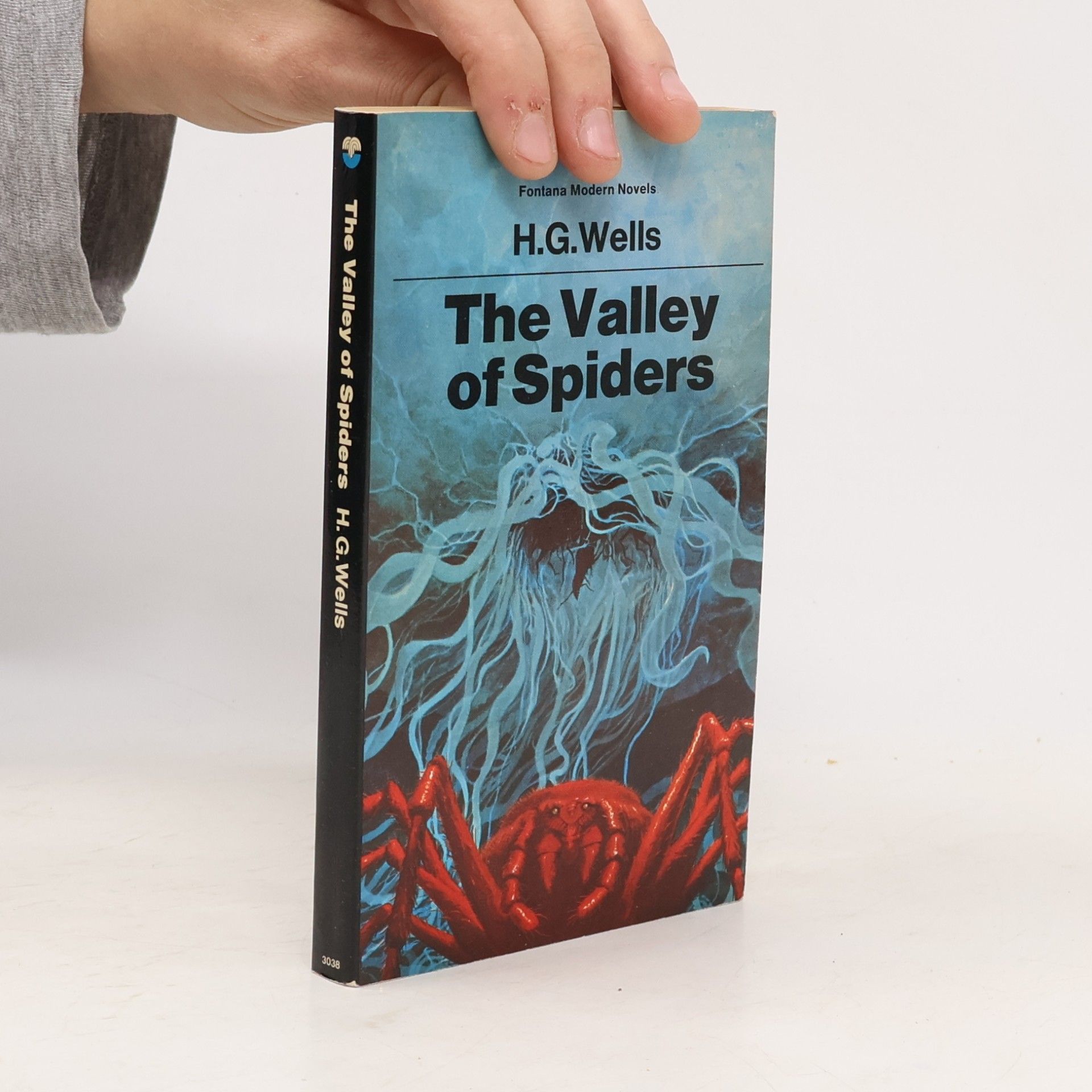 H. G. Wells Fontana Modern Novels: The Valley of Spiders