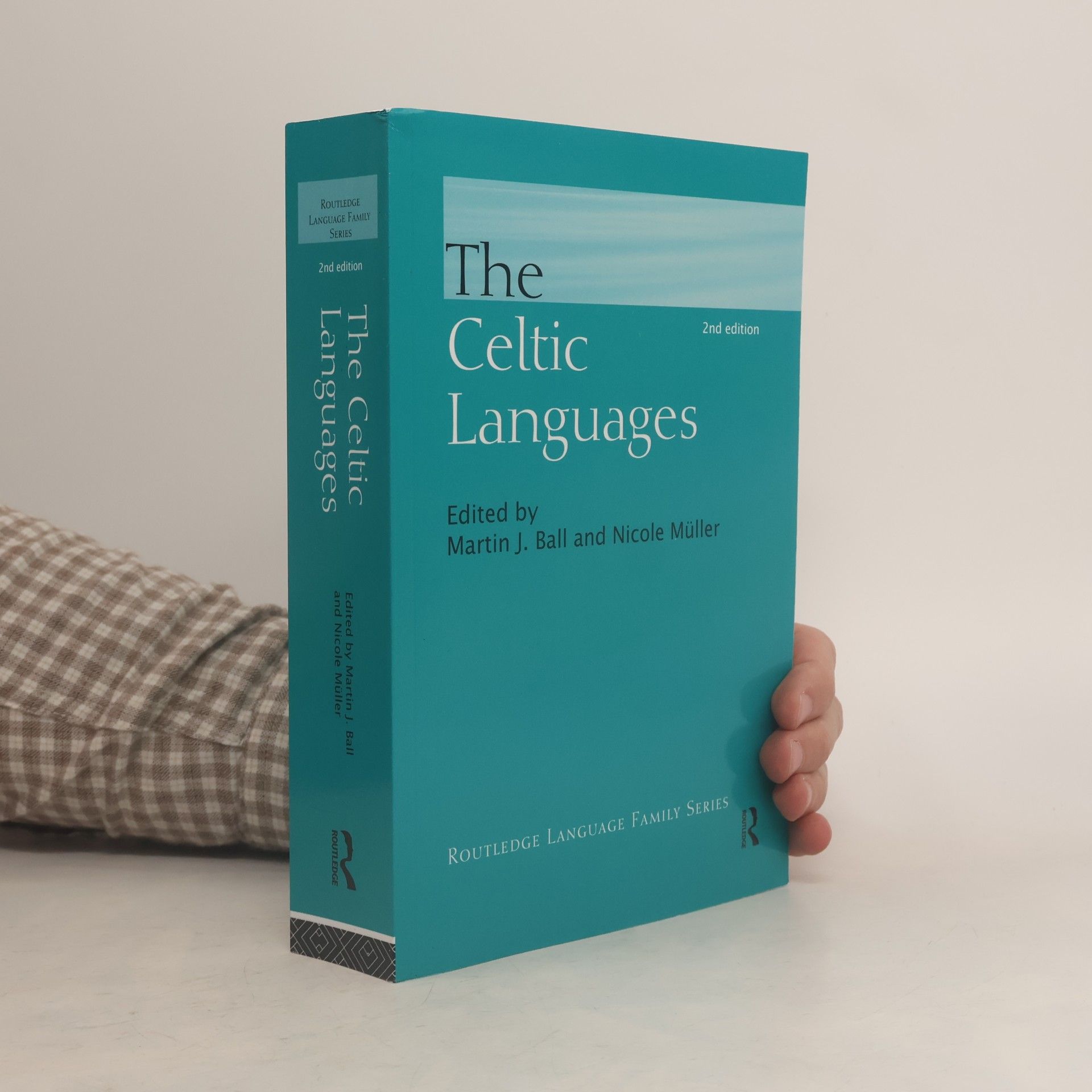 Martin J. Ball Routledge Language Family Series: The Celtic Languages