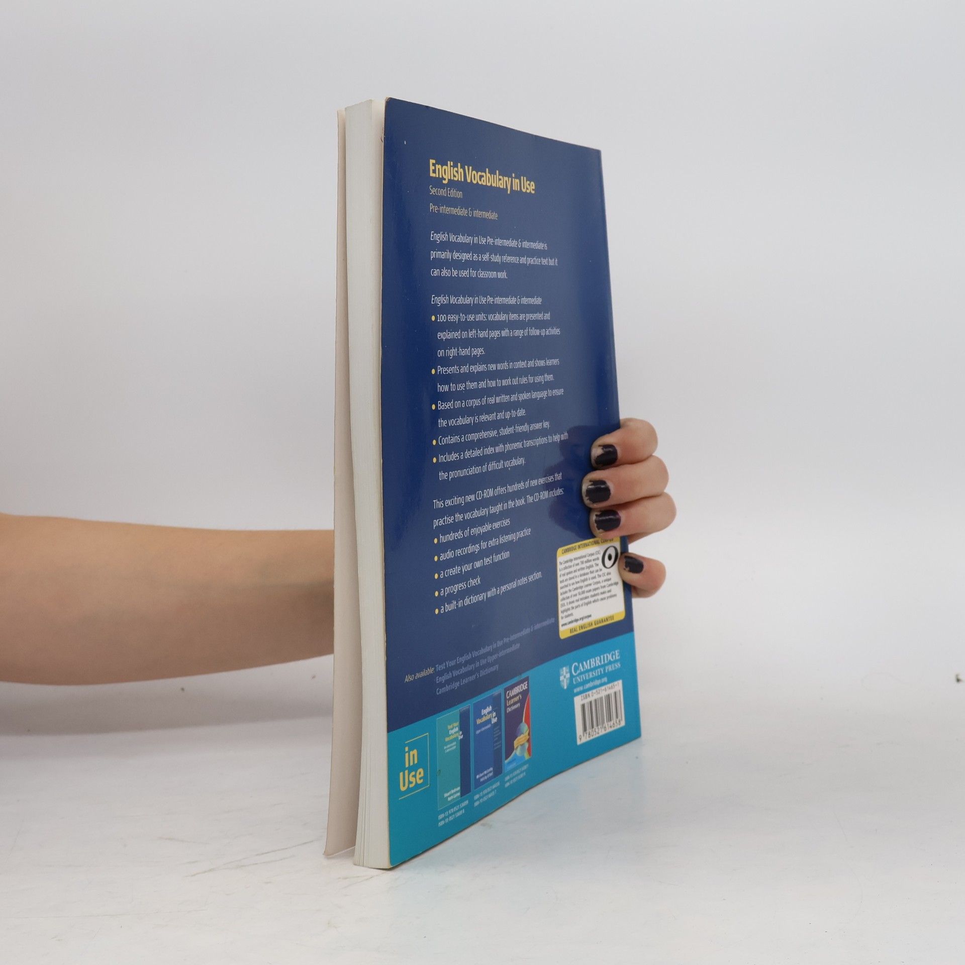 Stuart Redman English vocabulary in use : pre-intermediate and intermediate