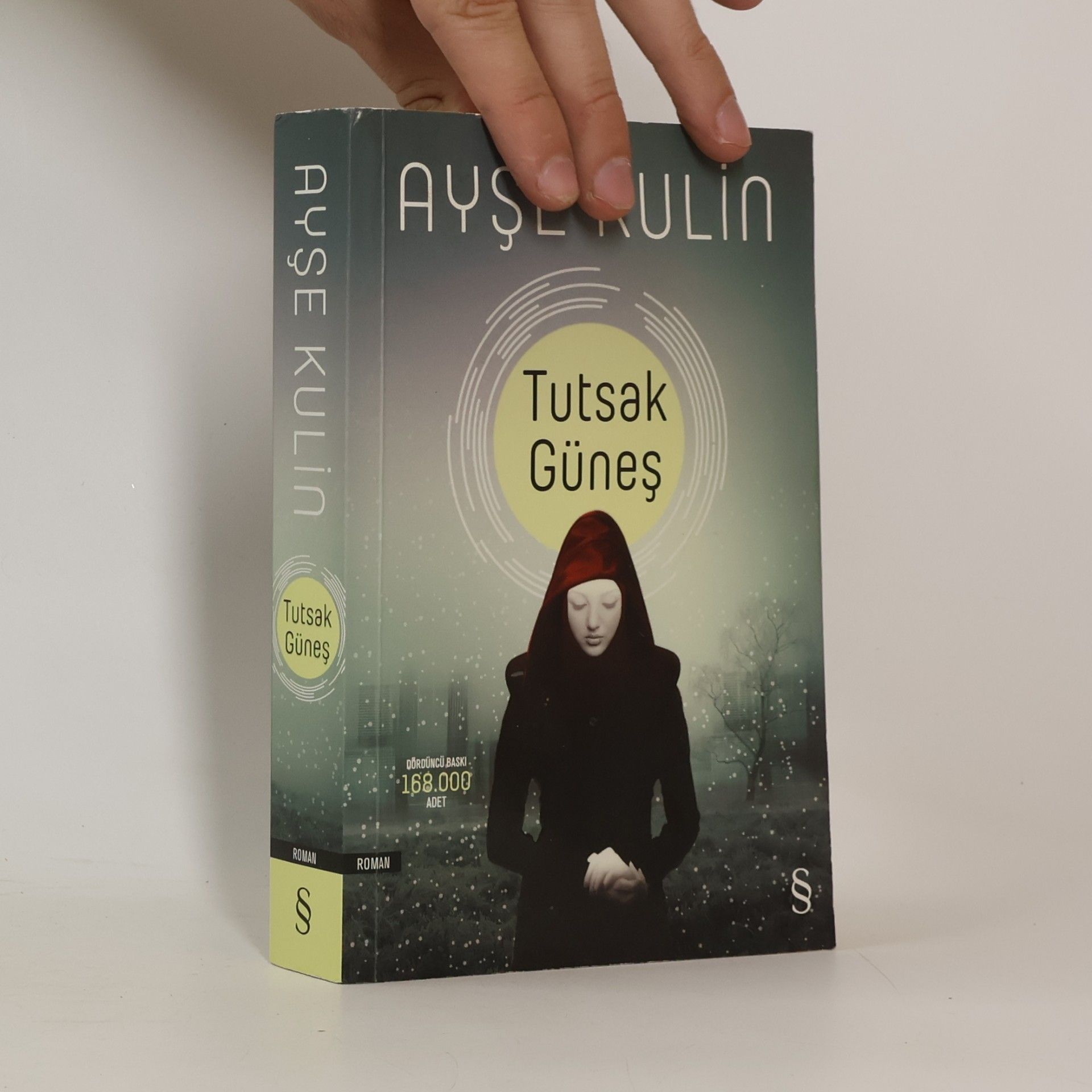 Tutsak Gunes Ayse kulin