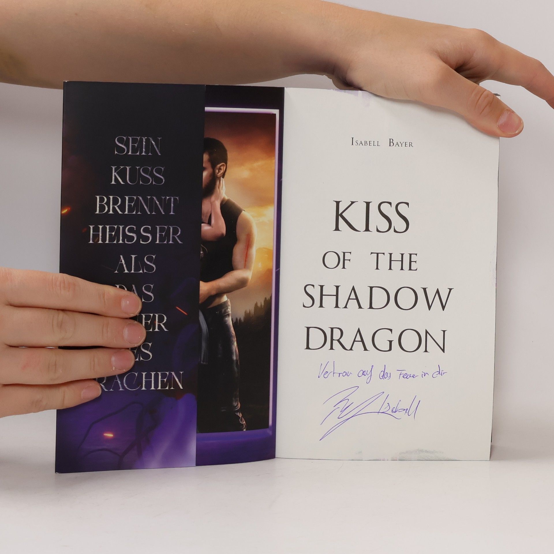 Isabell Bayer Kiss of the Shadow Dragon