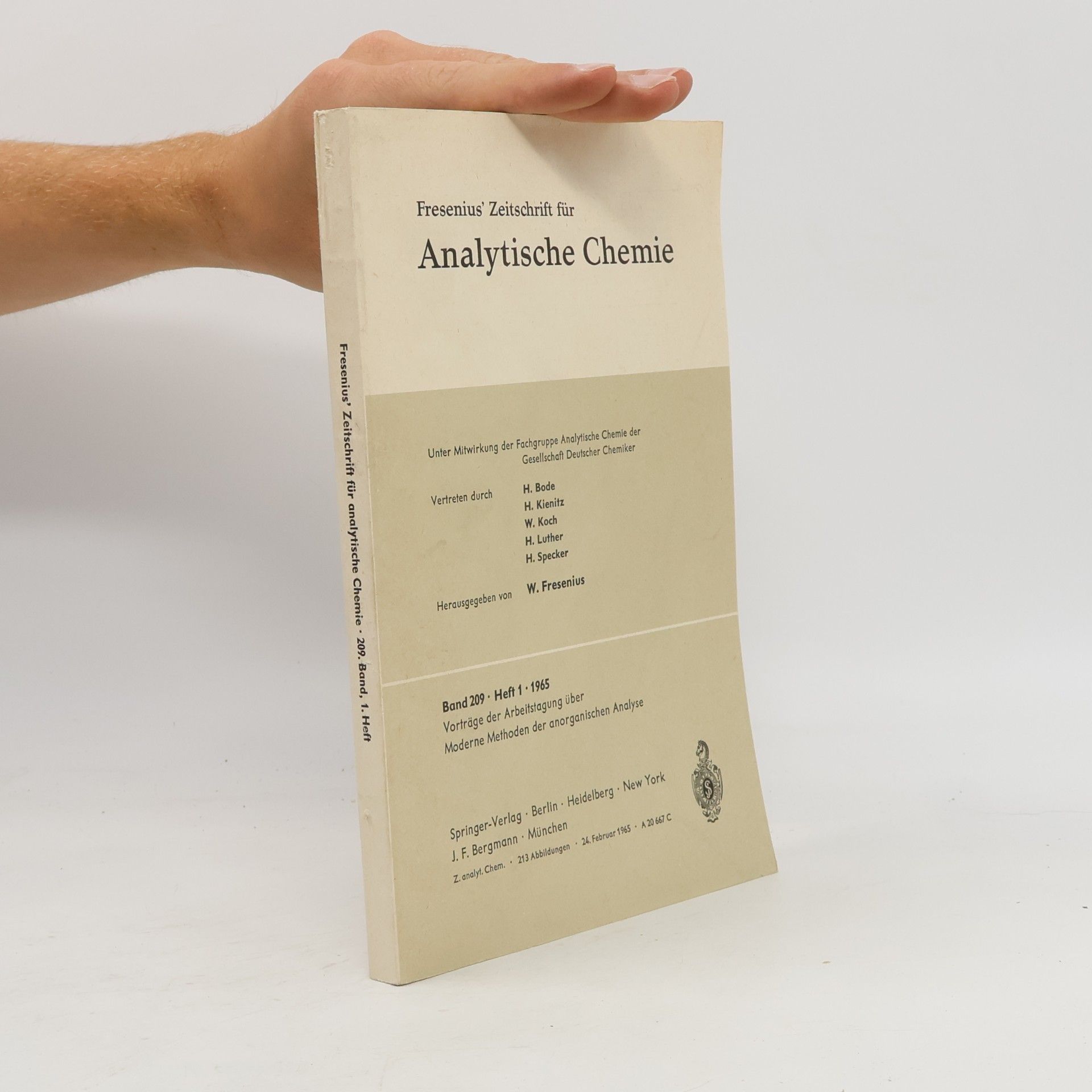 kolektiv Fresenius' Zeitschrift für Analytische Chemie