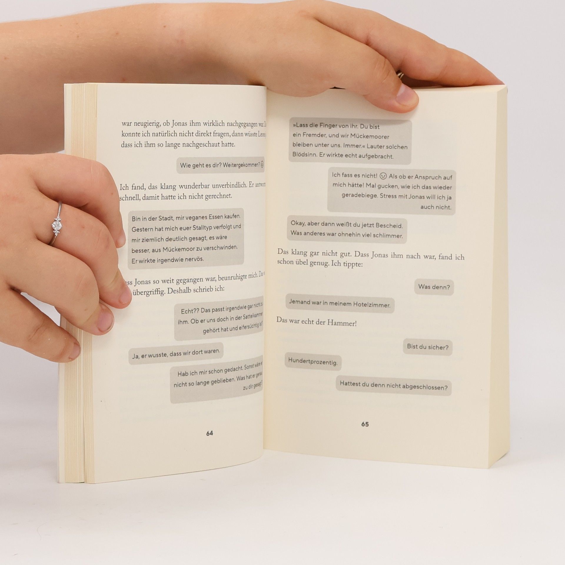 Regine Kölpin Traces