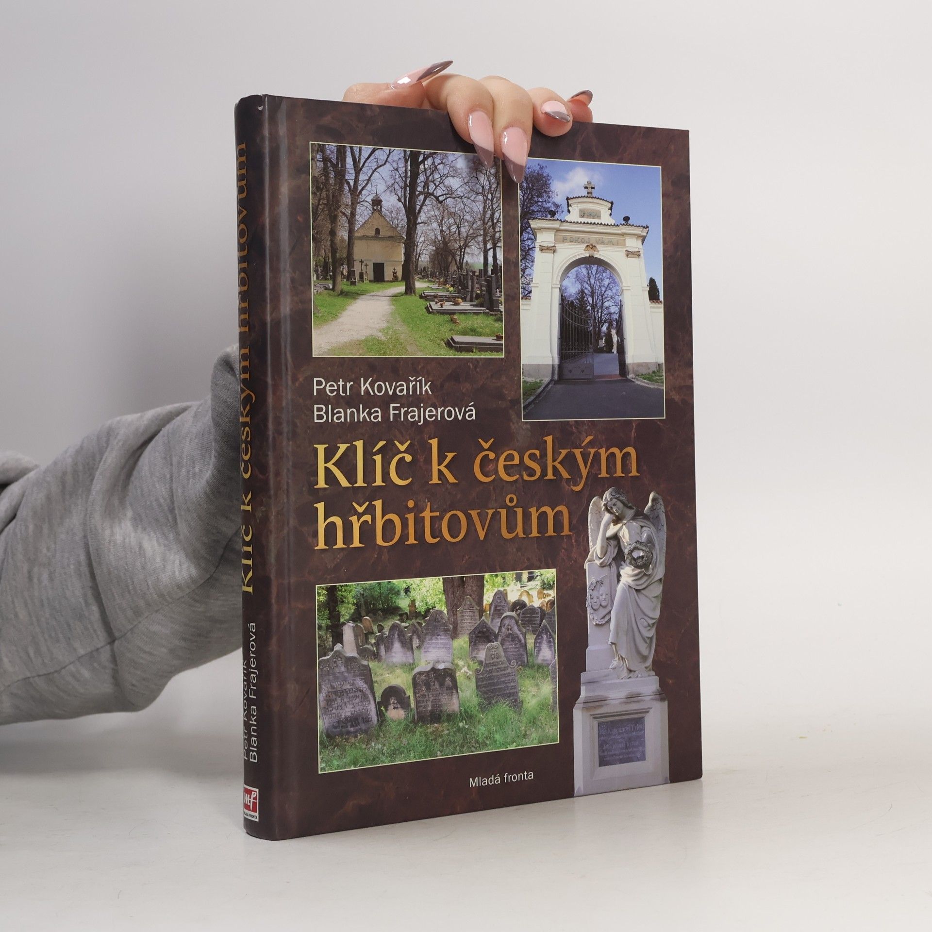 Klíč k českým hřbitovům