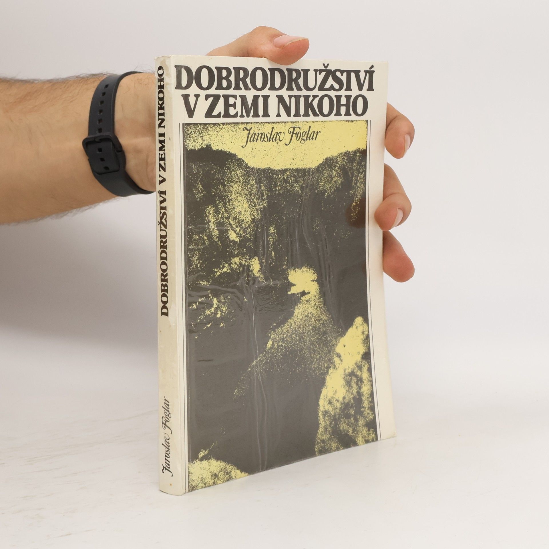 Jaroslav Foglar Dobrodružství v Zemi nikoho