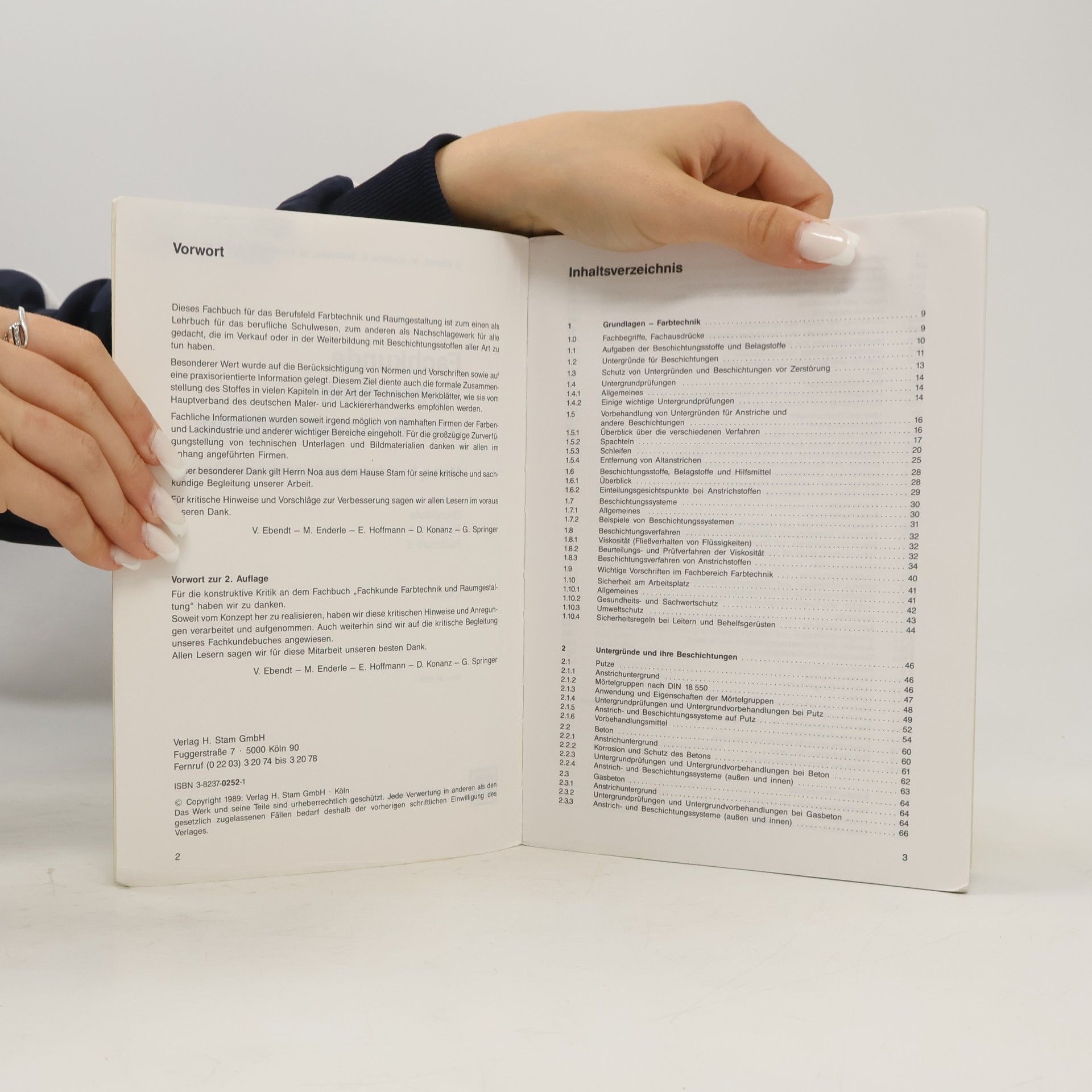 Volker Ebendt Fachkunde Farbtechnik und Raumgestaltung. Maler, Lackierer und verwandte Berufe. Grundstufe, Fachstufe I, Fachstufe II