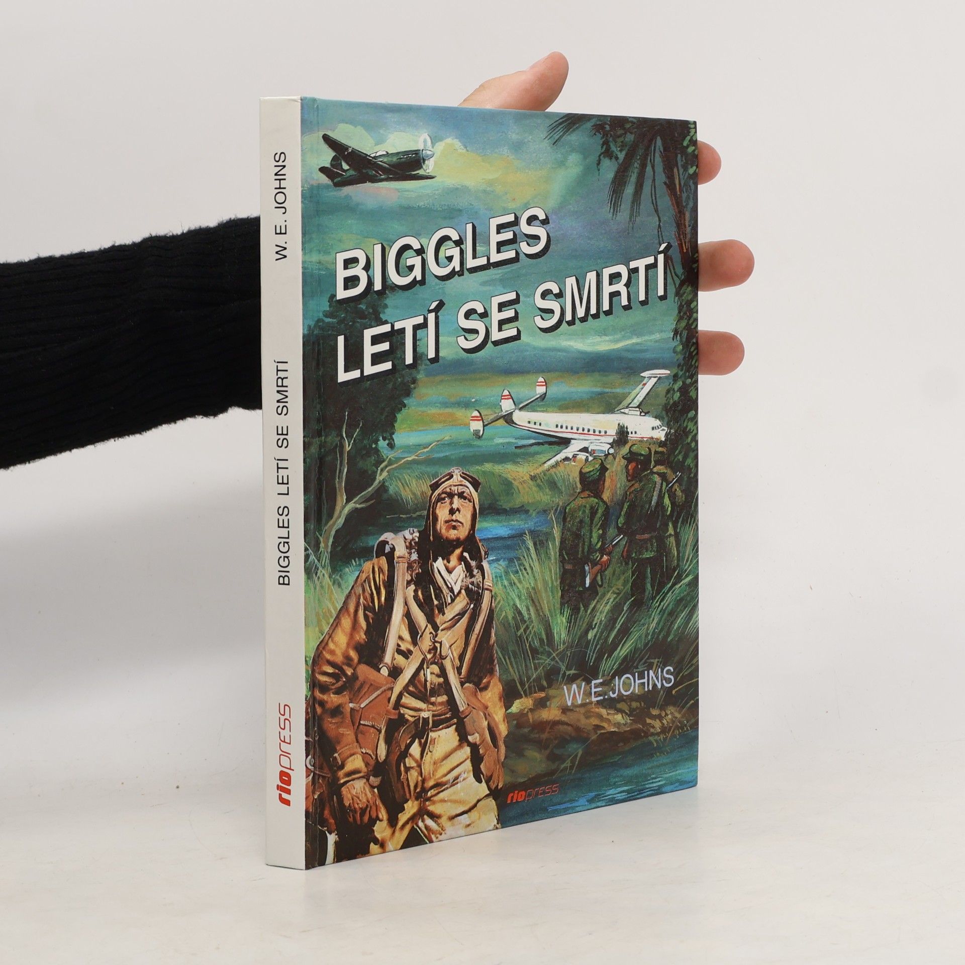 William Earl Johns Biggles letí se smrtí