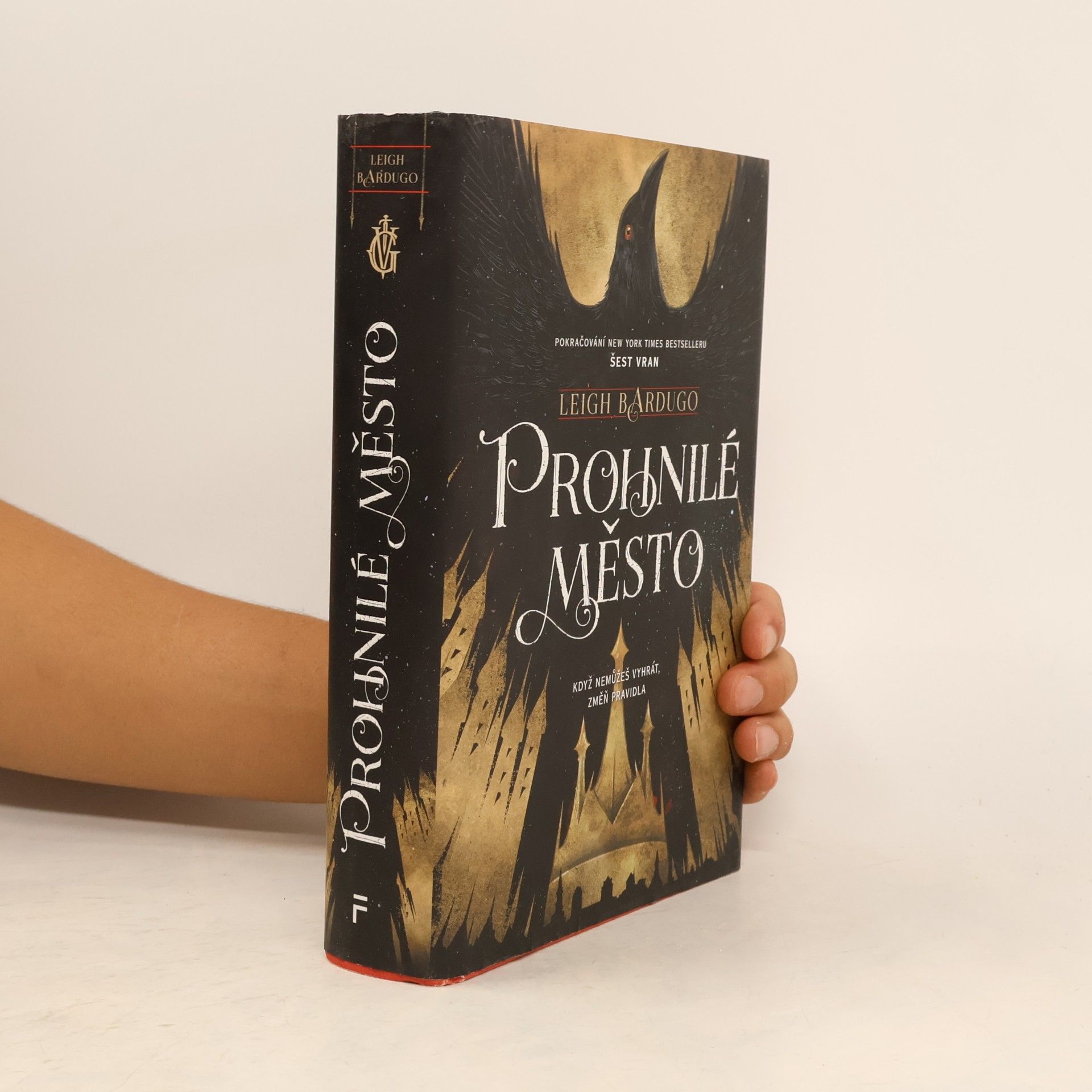 Leigh Bardugo Prohnilé město