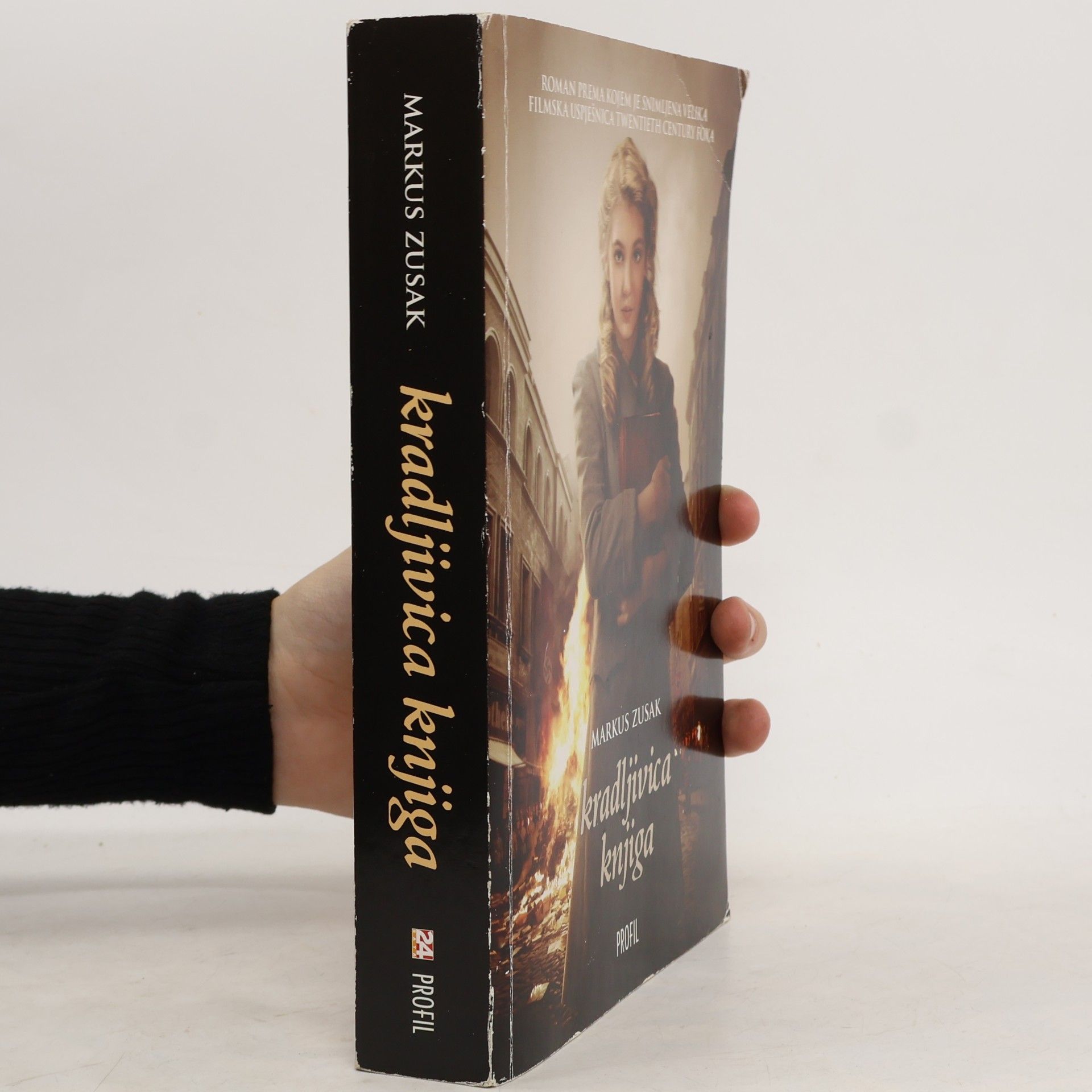 Markus Zusak Kradljivica knjiga